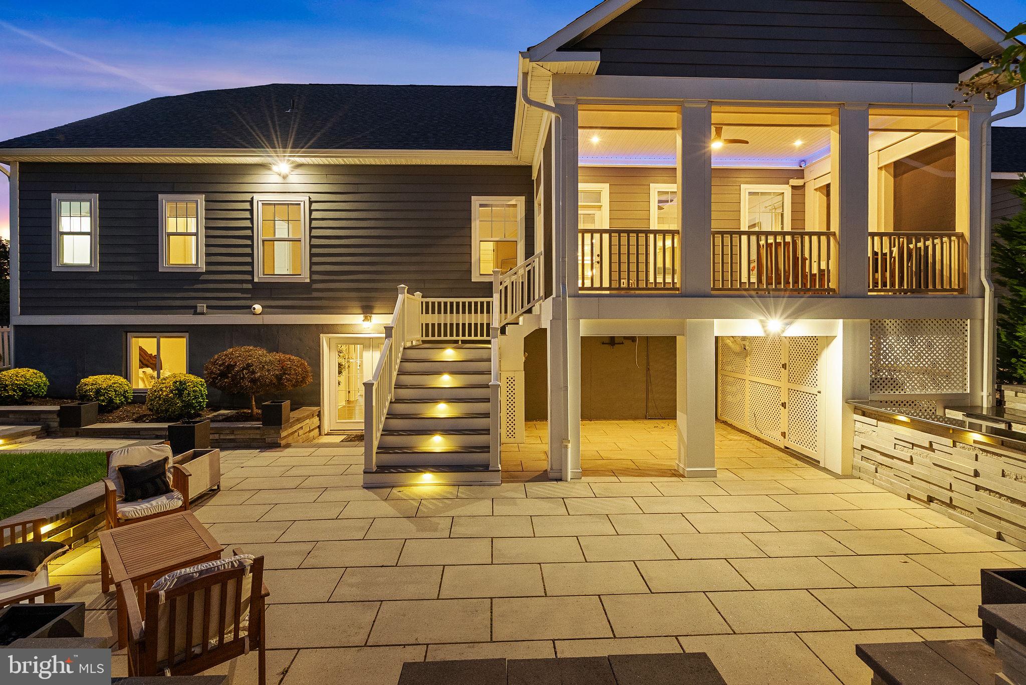 GREENS SOUTH AT WILLOWSF - Residential