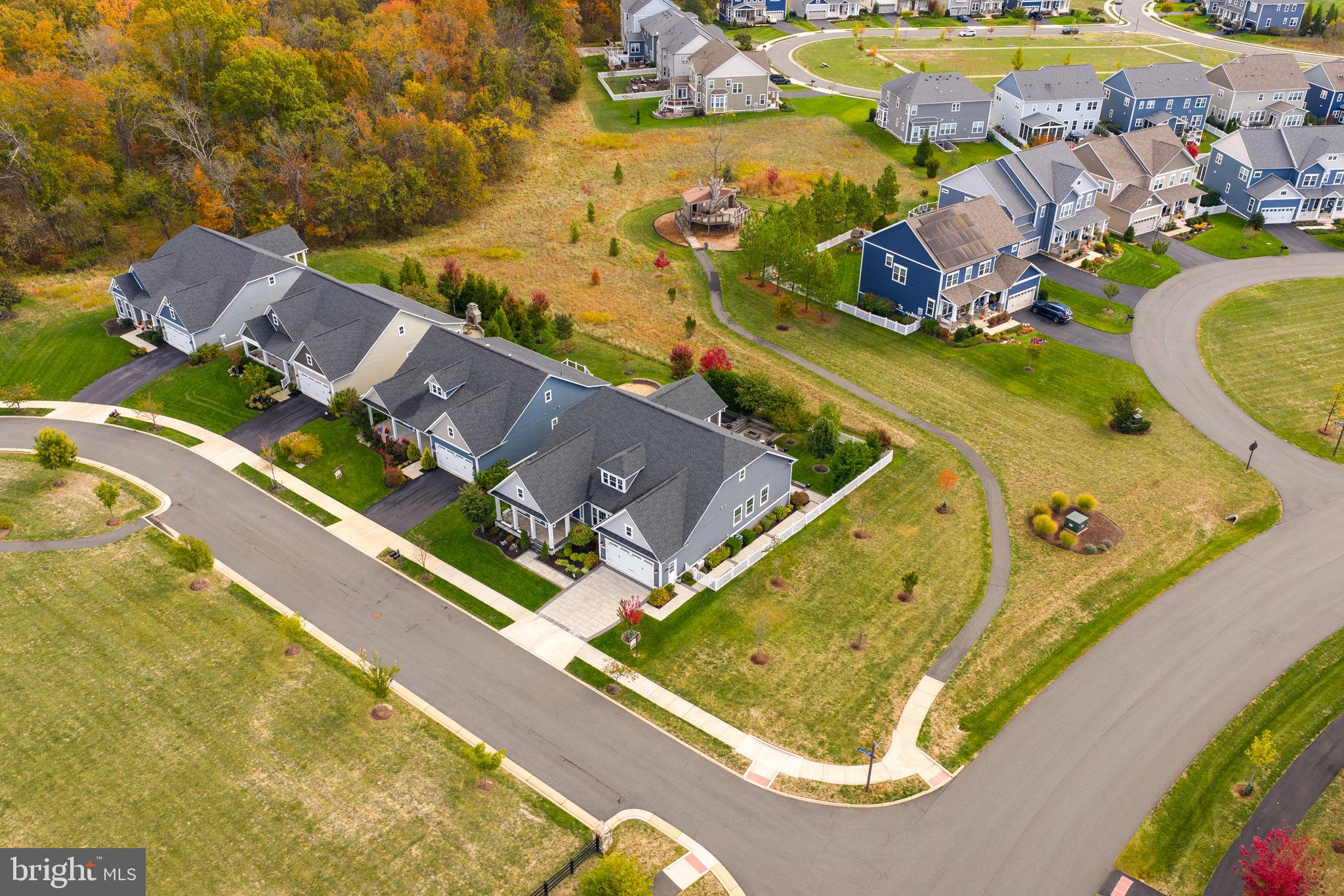 GREENS SOUTH AT WILLOWSF - Residential