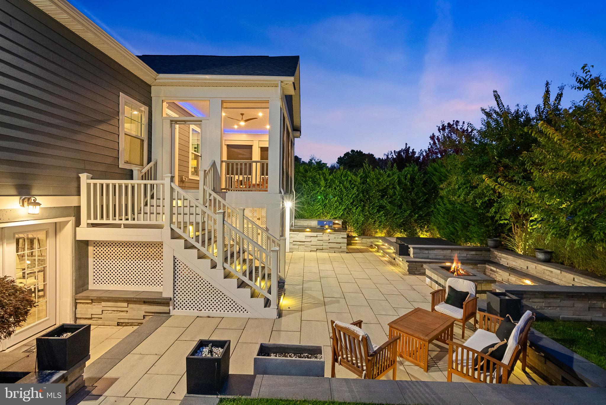 GREENS SOUTH AT WILLOWSF - Residential