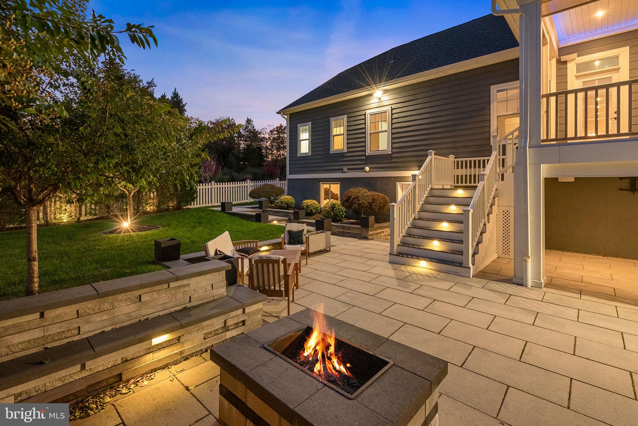 GREENS SOUTH AT WILLOWSF - Residential