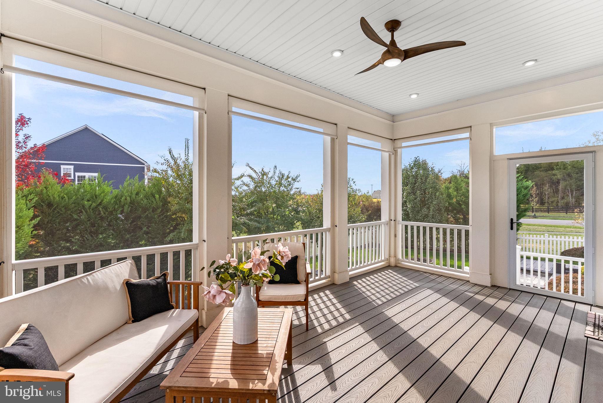 GREENS SOUTH AT WILLOWSF - Residential