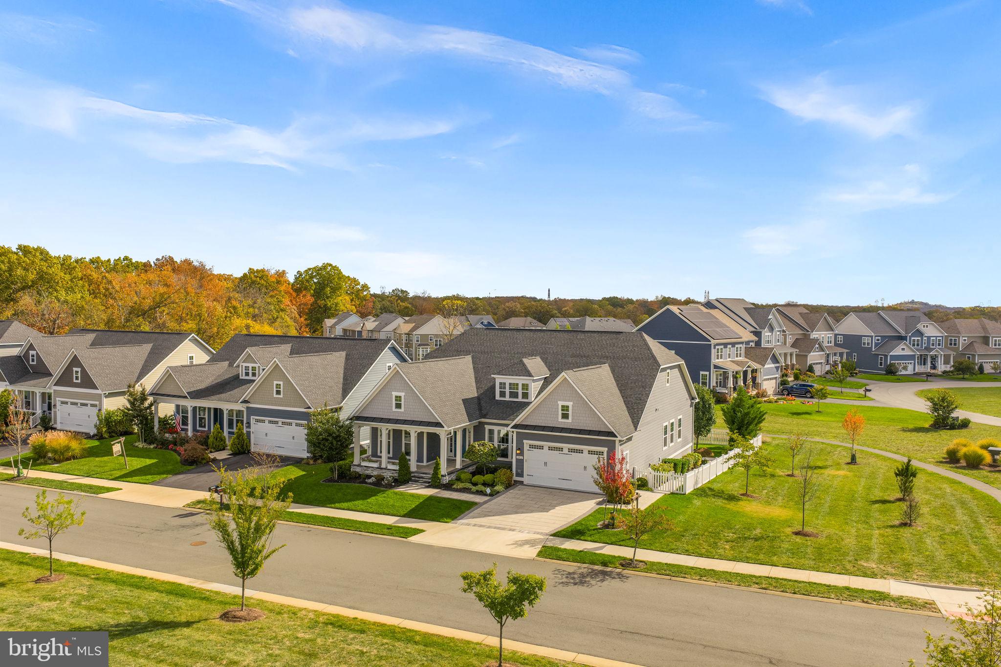 GREENS SOUTH AT WILLOWSF - Residential