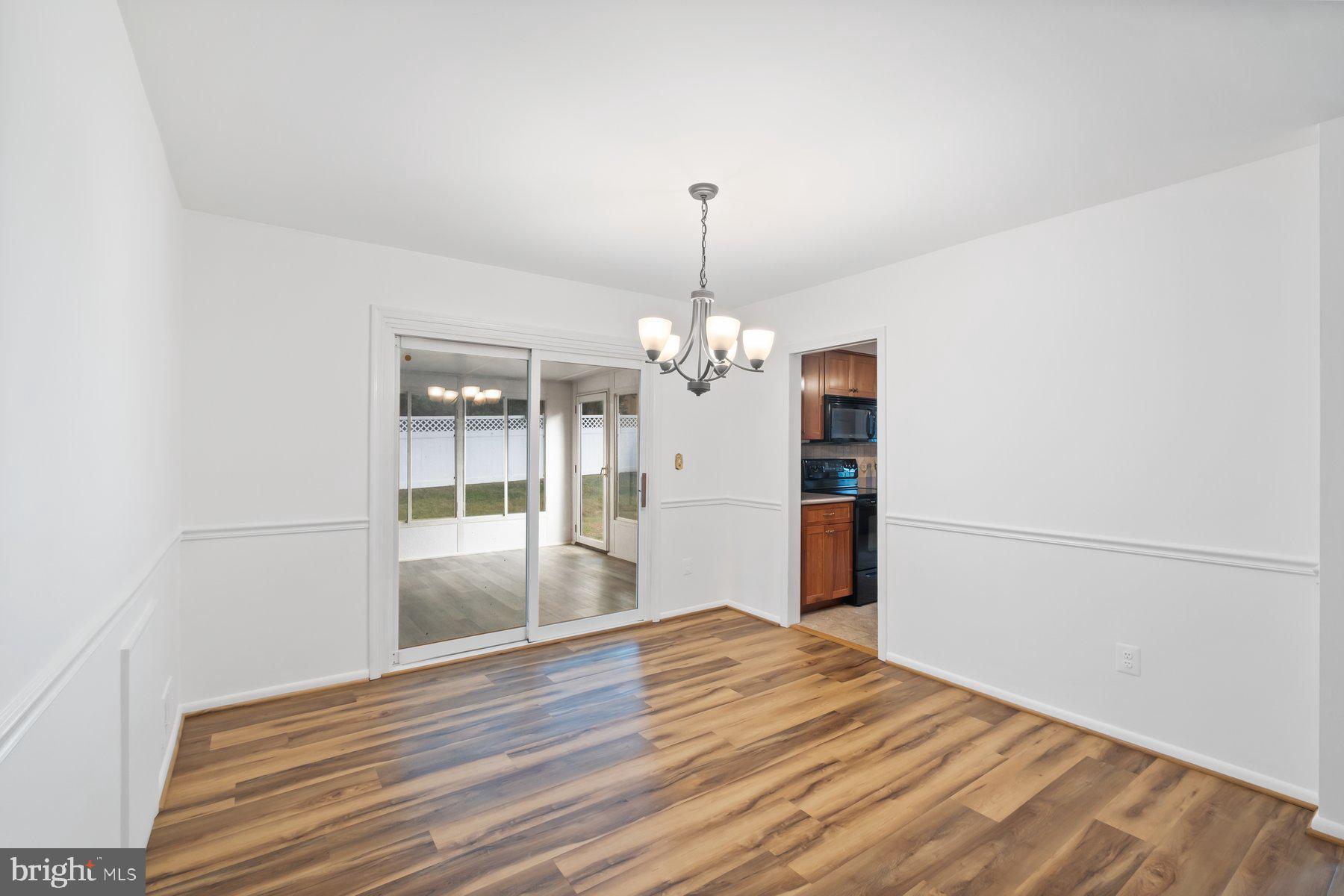 CALVERTON - Residential