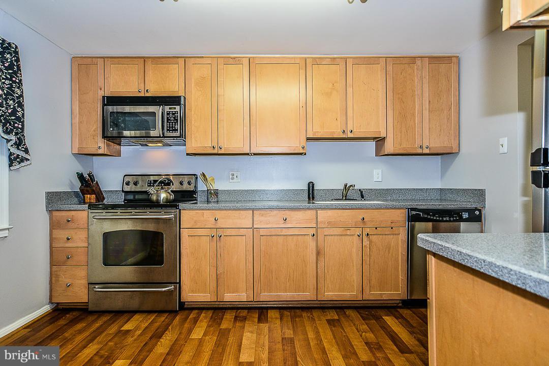 FOX MILL ESTATES - Farm