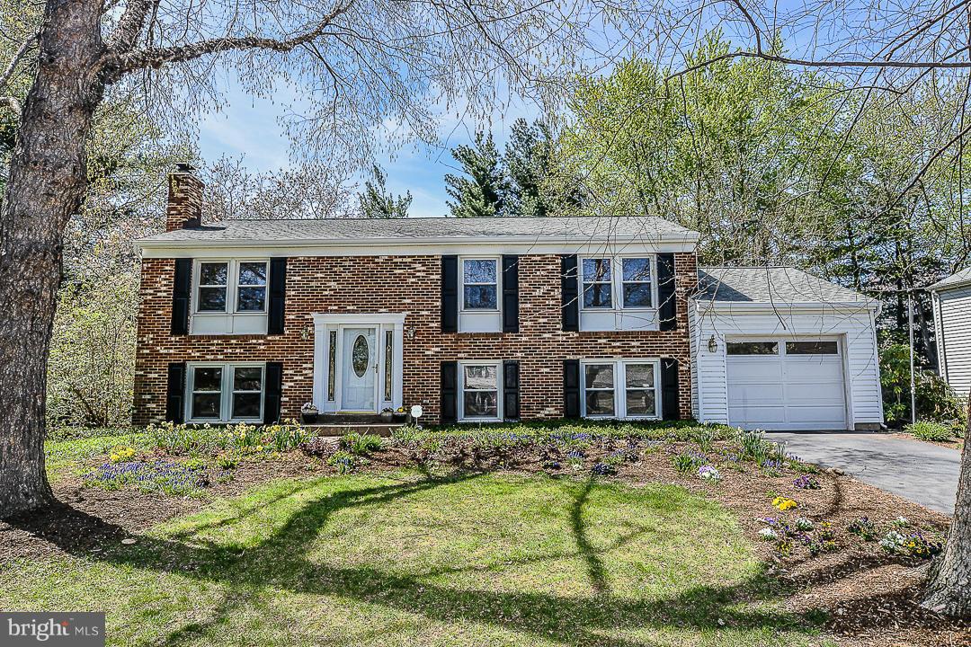 FOX MILL ESTATES - Farm