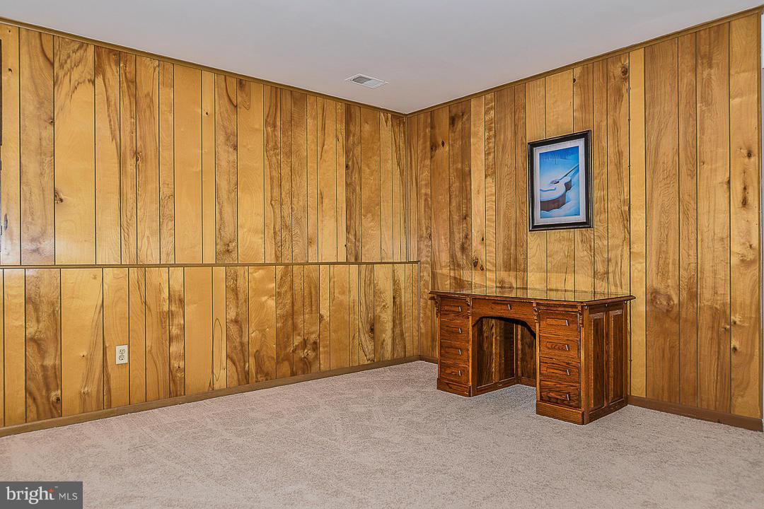 FOX MILL ESTATES - Farm