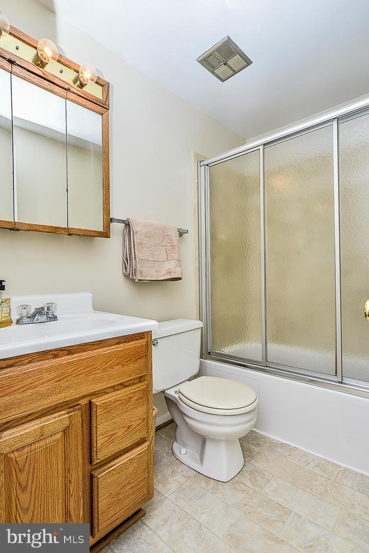 FOX MILL ESTATES - Farm