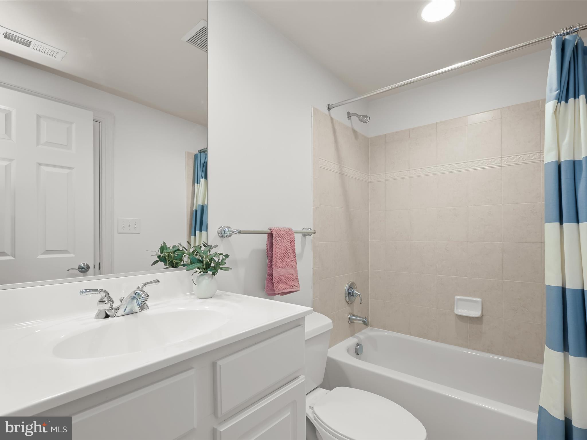 MAPLE LAWN - Residential