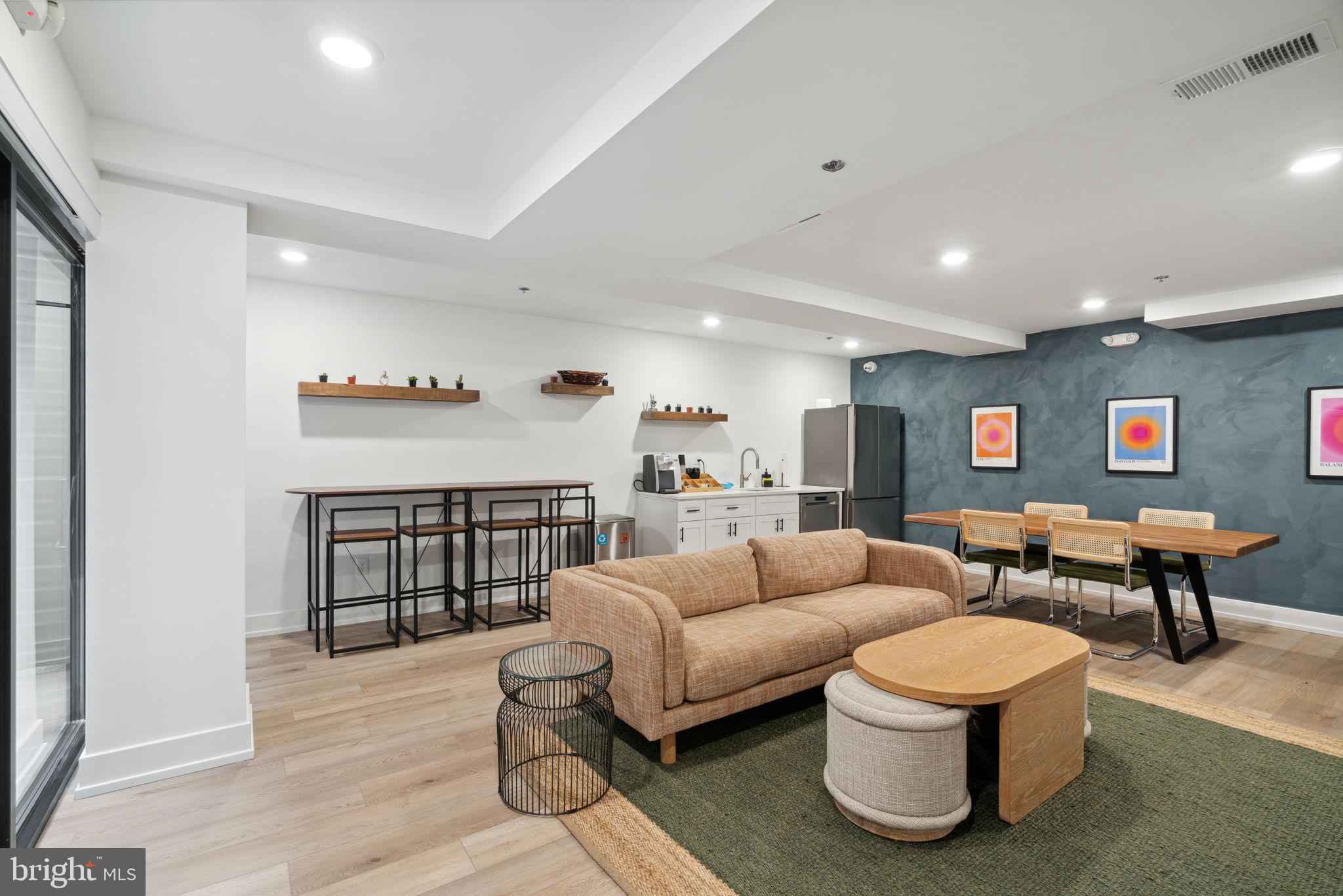 PHILADELPHIA - Residential Lease