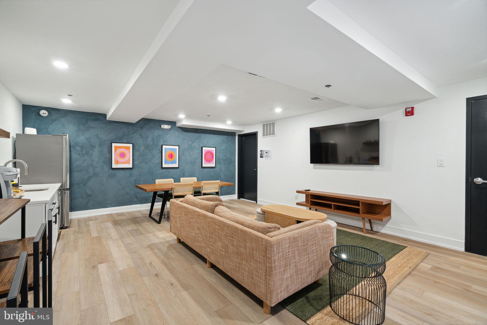 PHILADELPHIA - Residential Lease