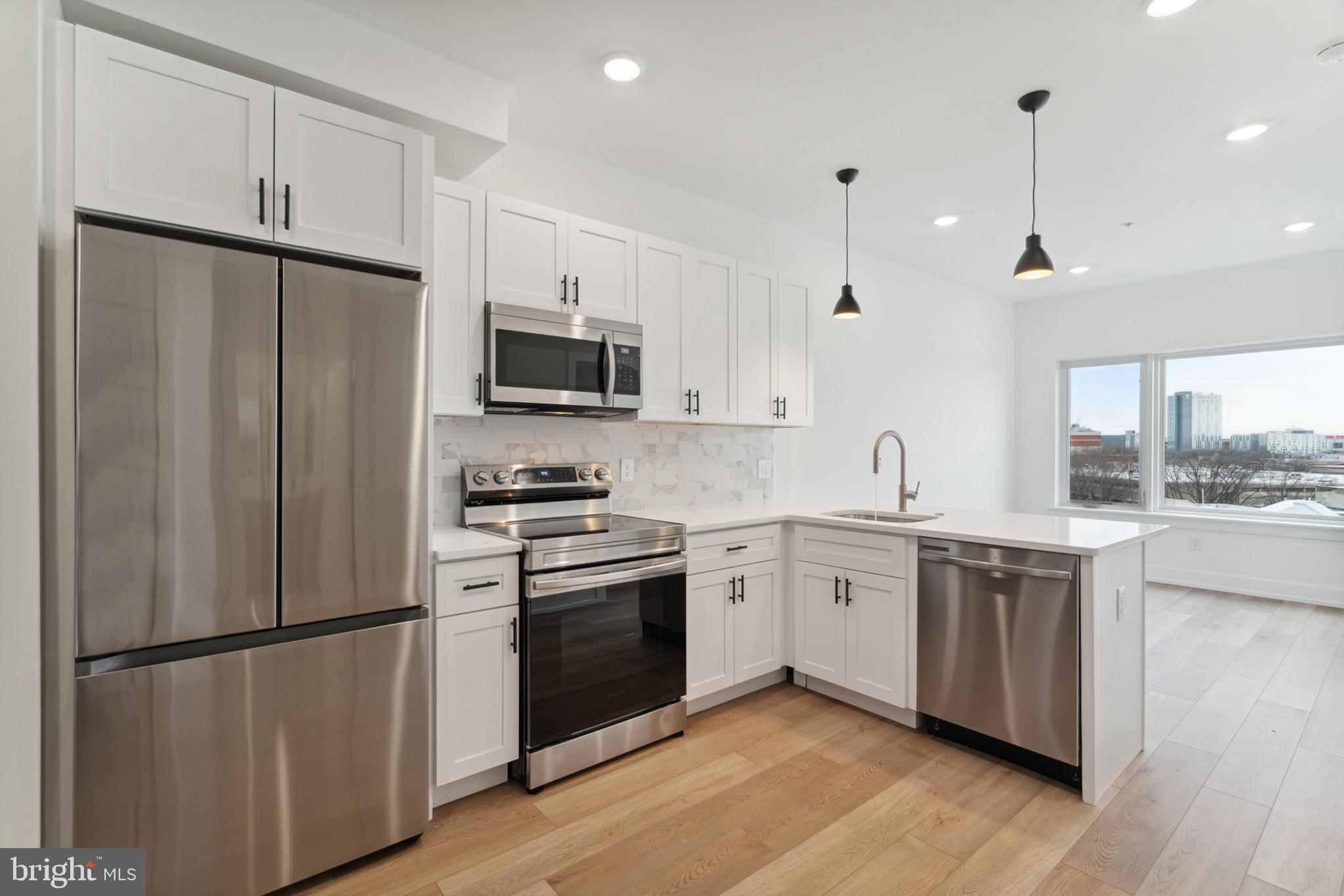 PHILADELPHIA - Residential Lease