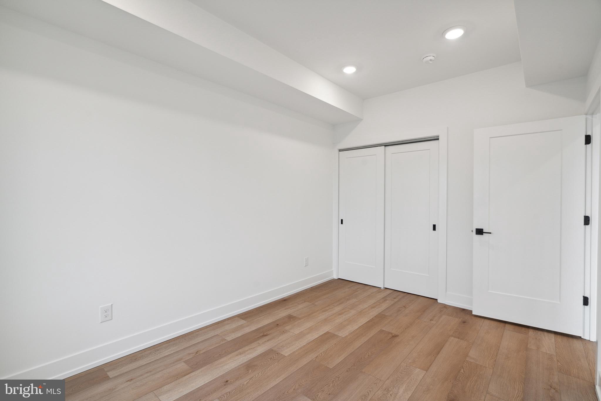 PHILADELPHIA - Residential Lease