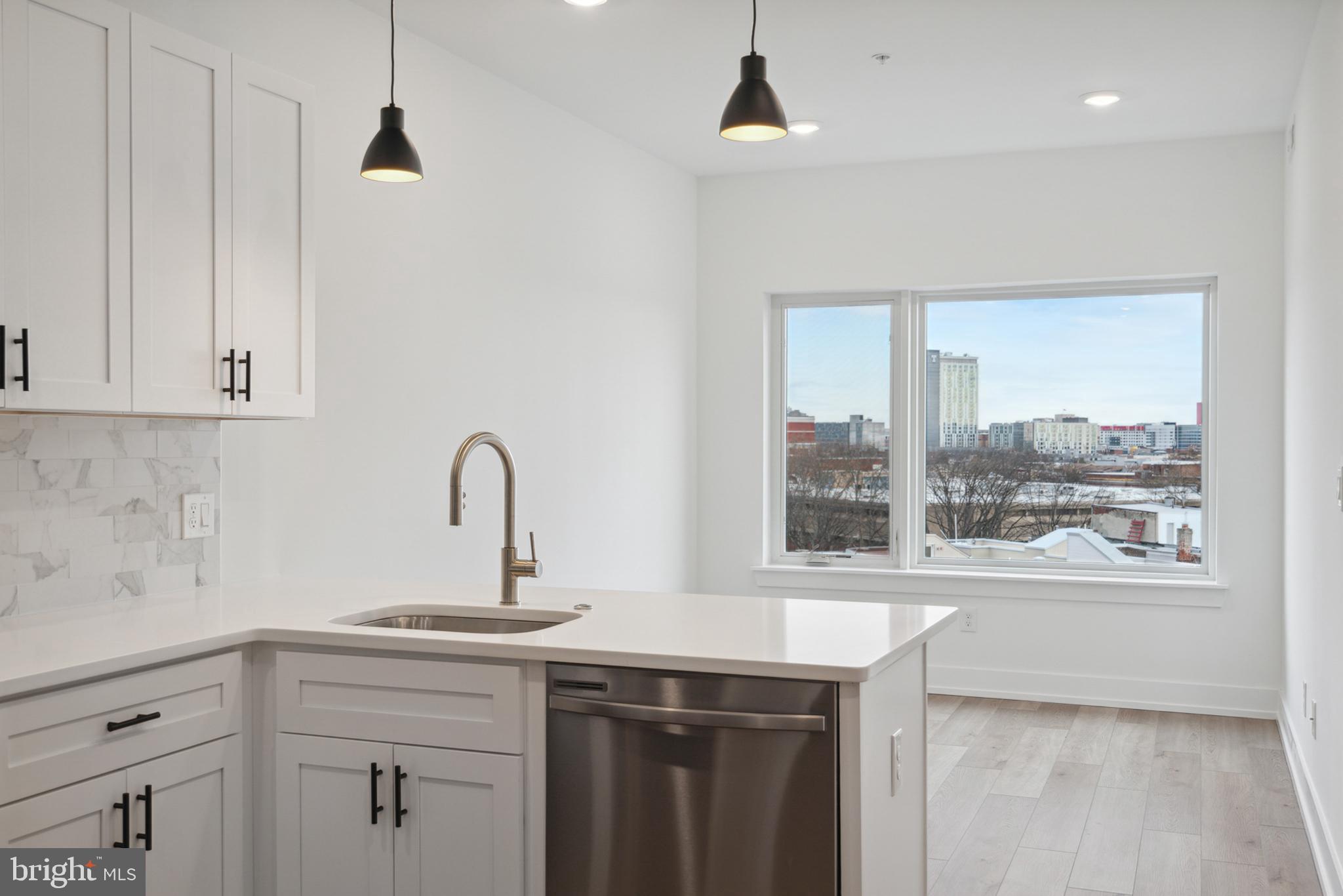 PHILADELPHIA - Residential Lease