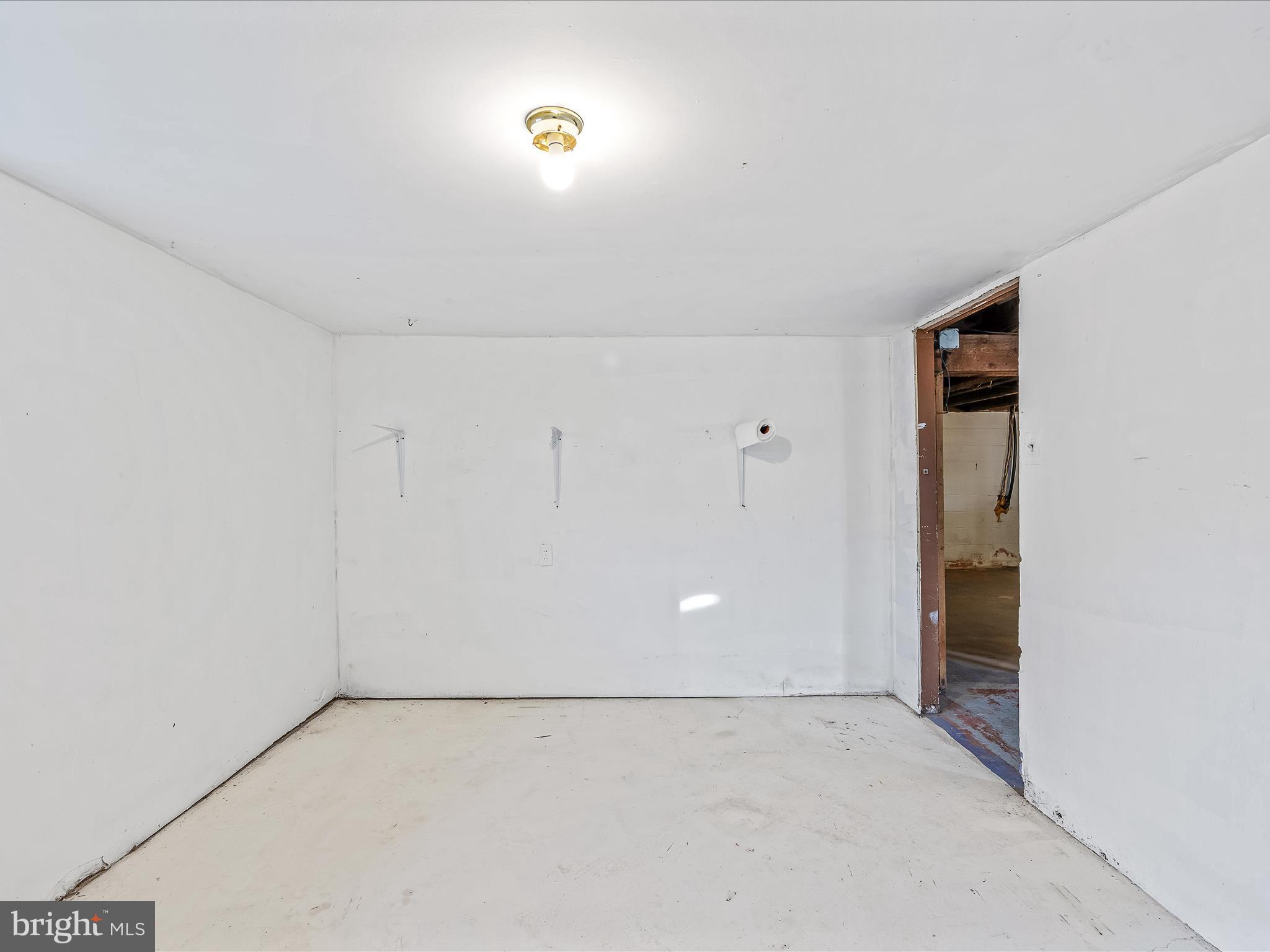 BERKELEY SPRINGS - Residential