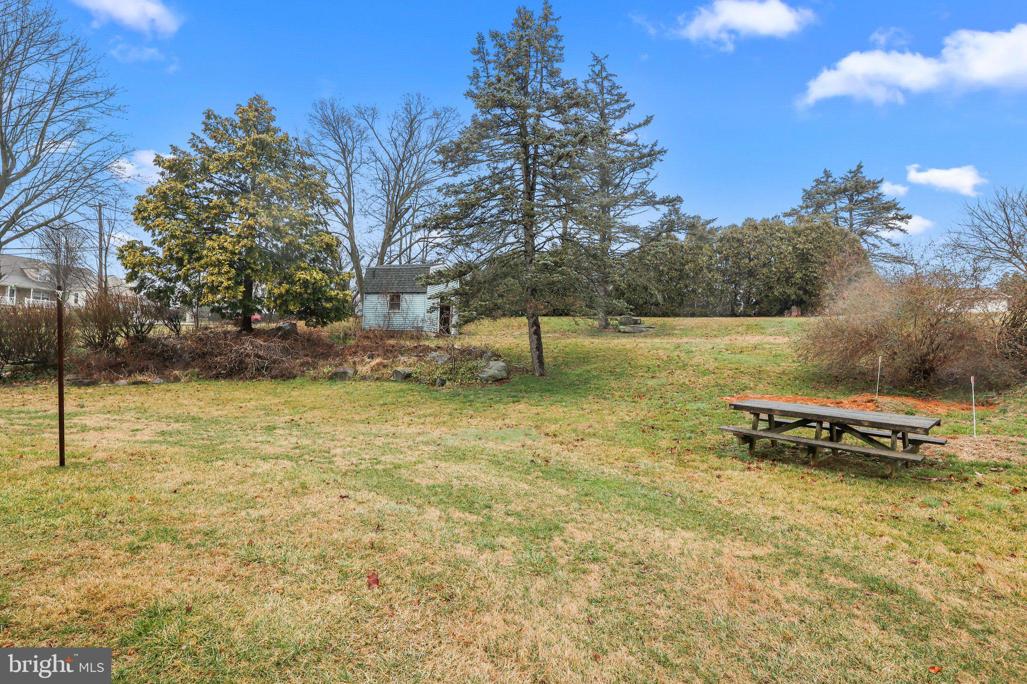 BELMONT HILLS - Residential