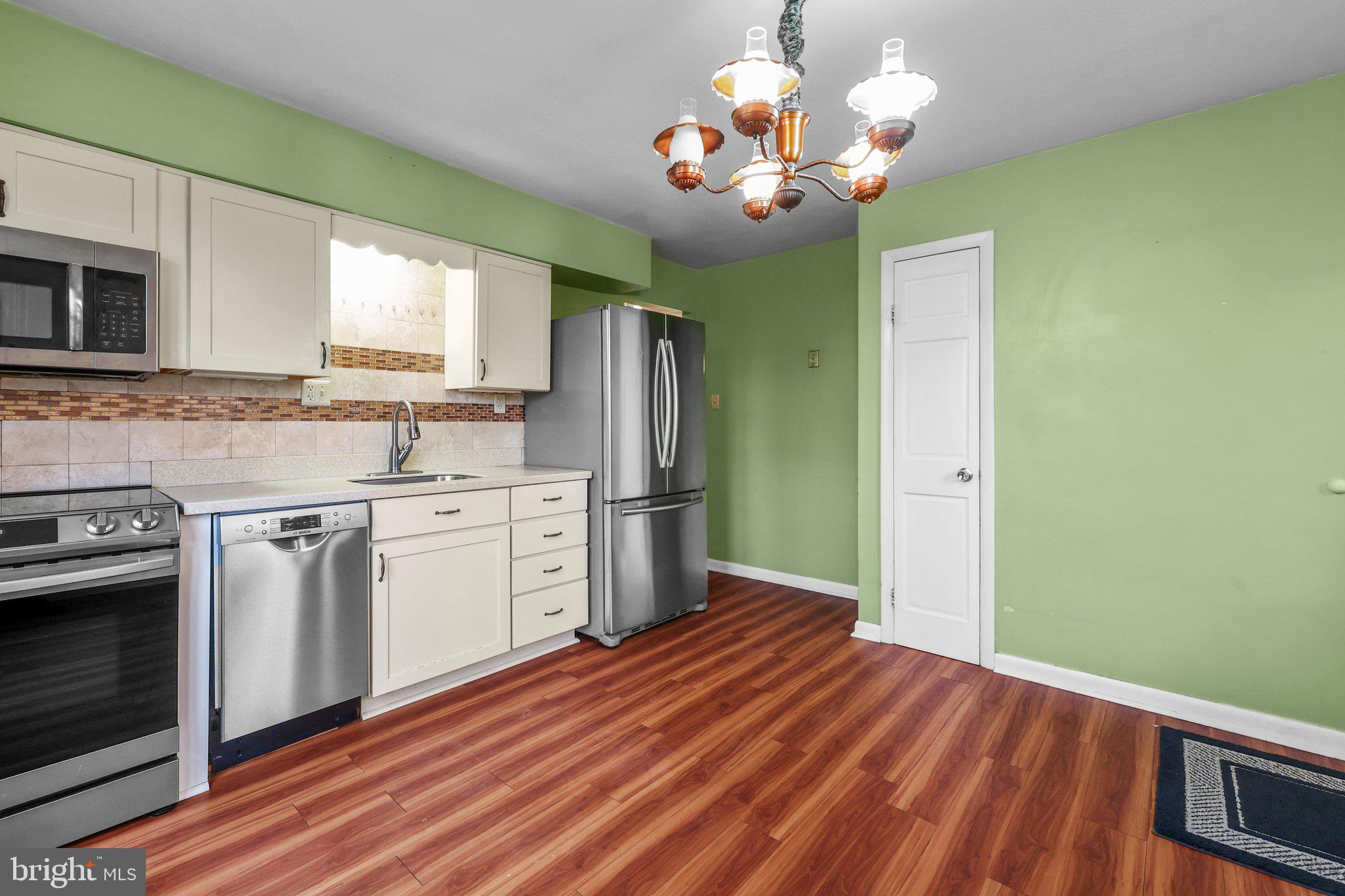 BELMONT HILLS - Residential