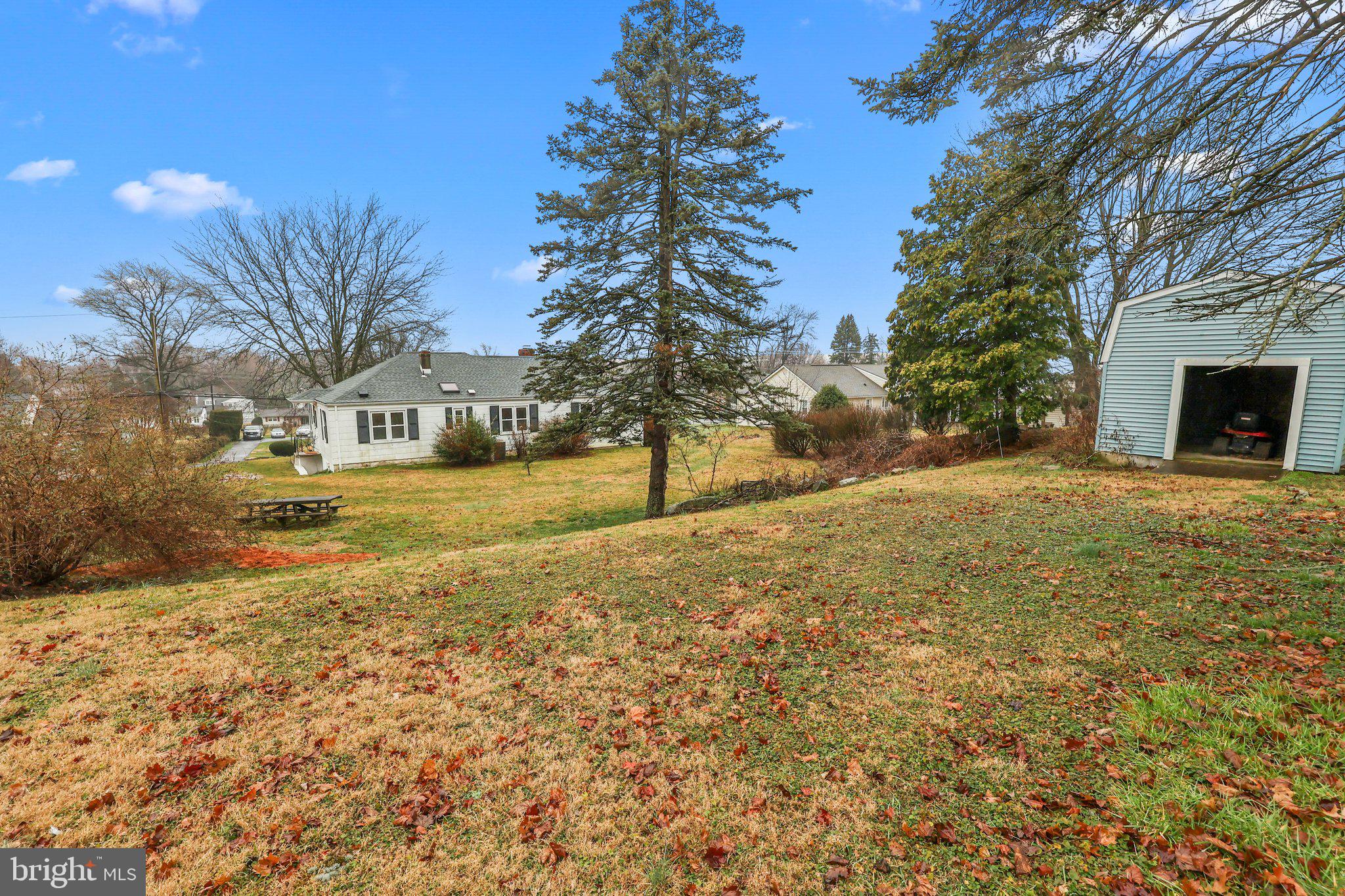 BELMONT HILLS - Residential