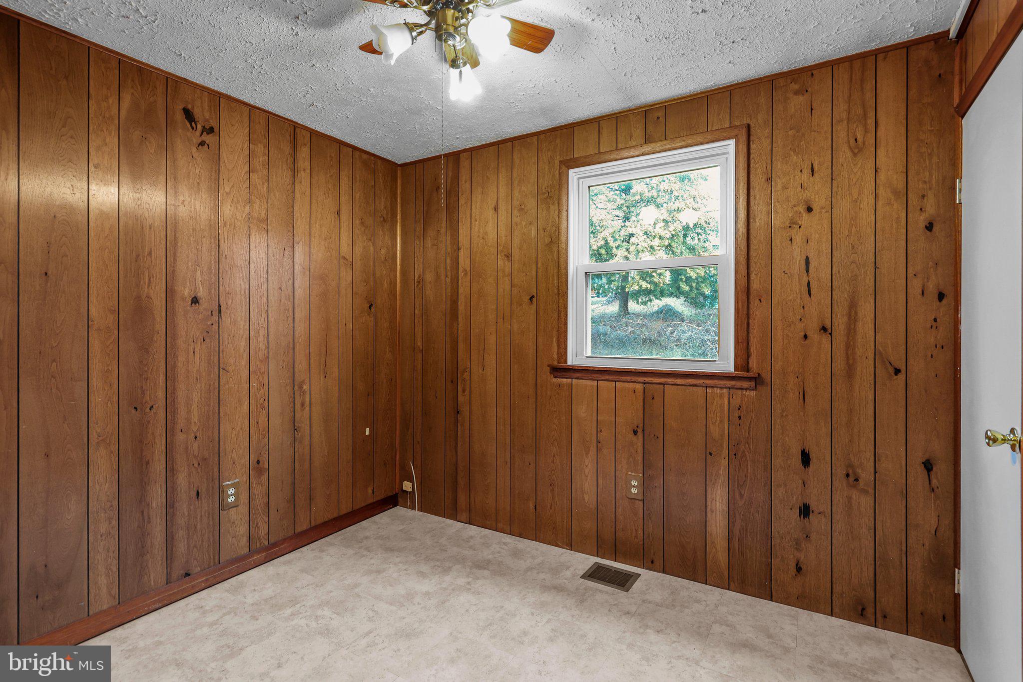 BELMONT HILLS - Residential