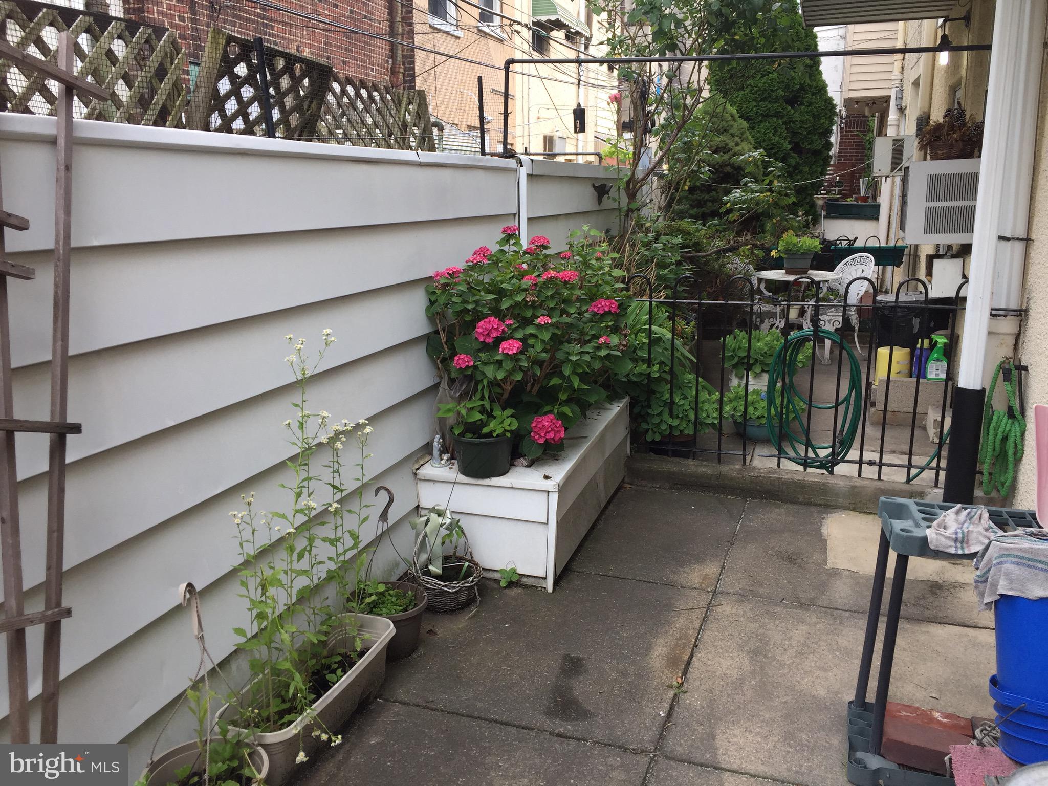 PHILADELPHIA (SOUTH) - Residential