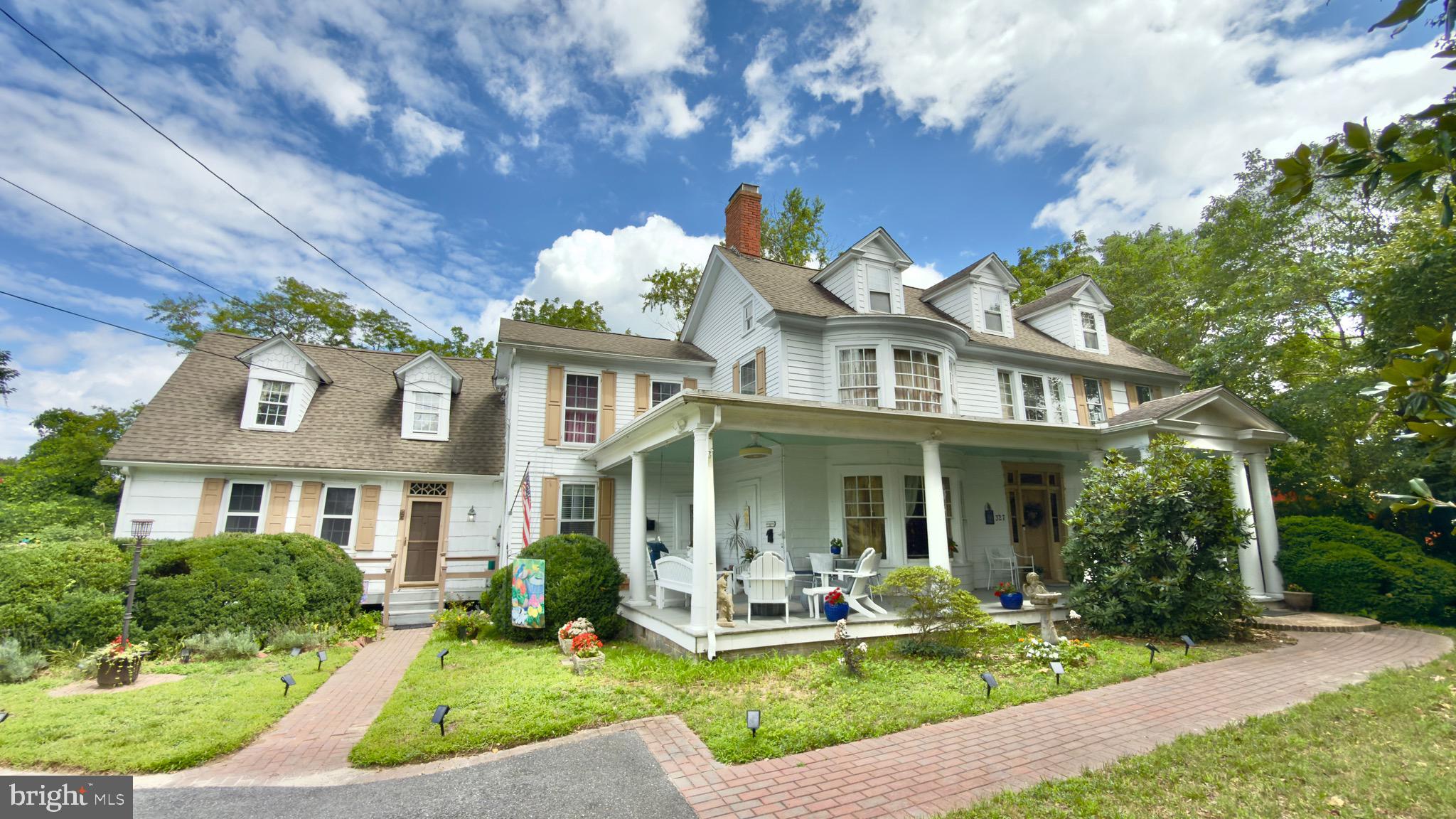 327 UNION STREET