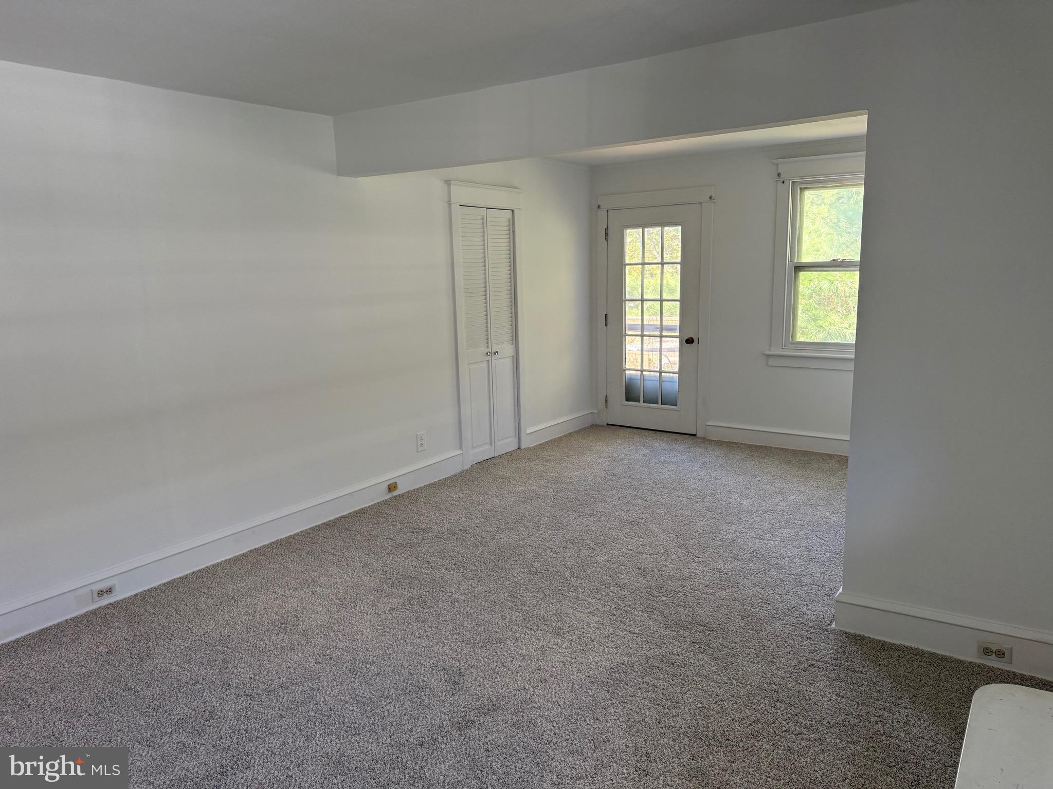 JENKINTOWN - Residential