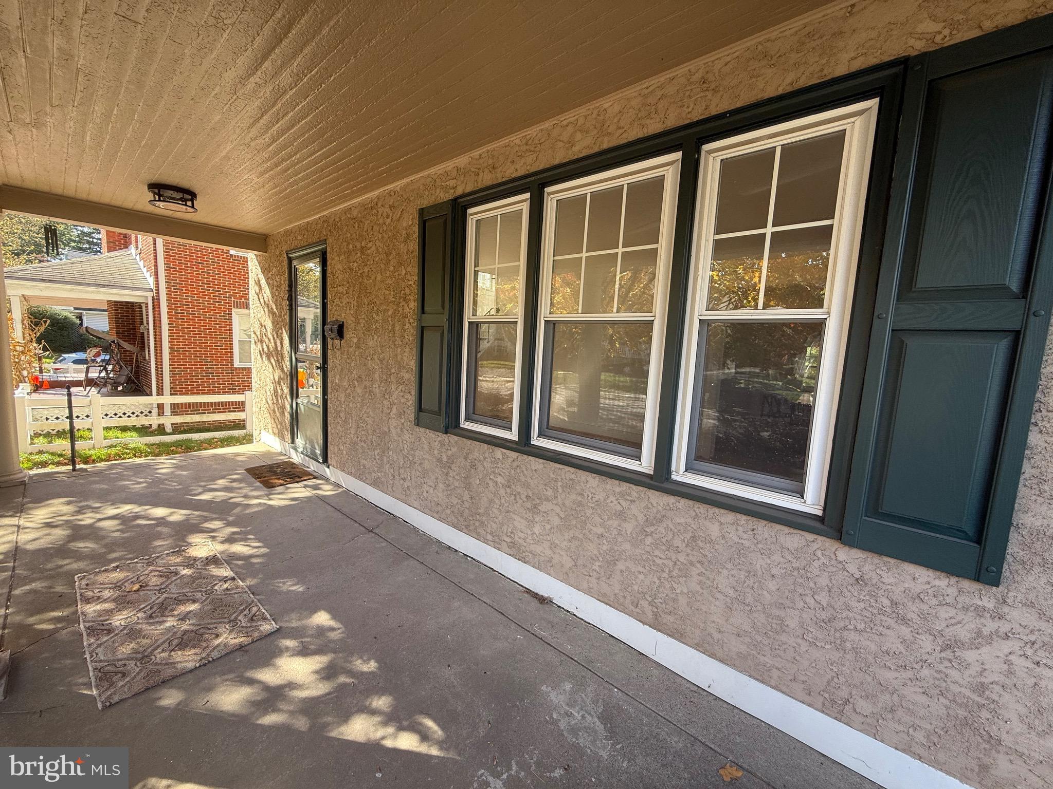 JENKINTOWN - Residential