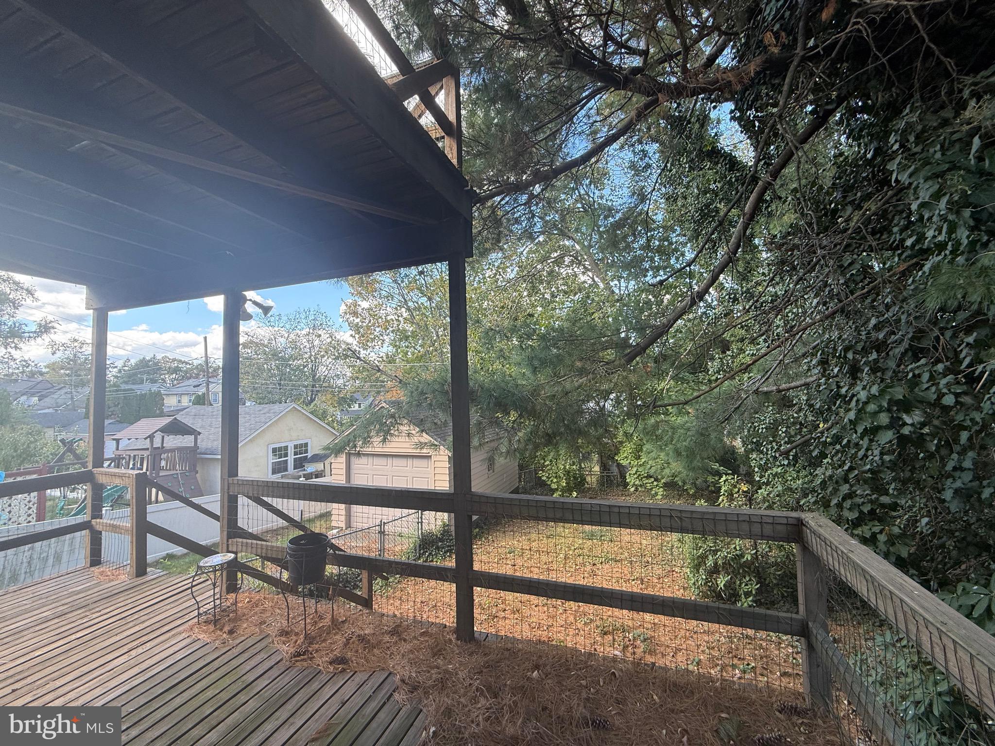 JENKINTOWN - Residential