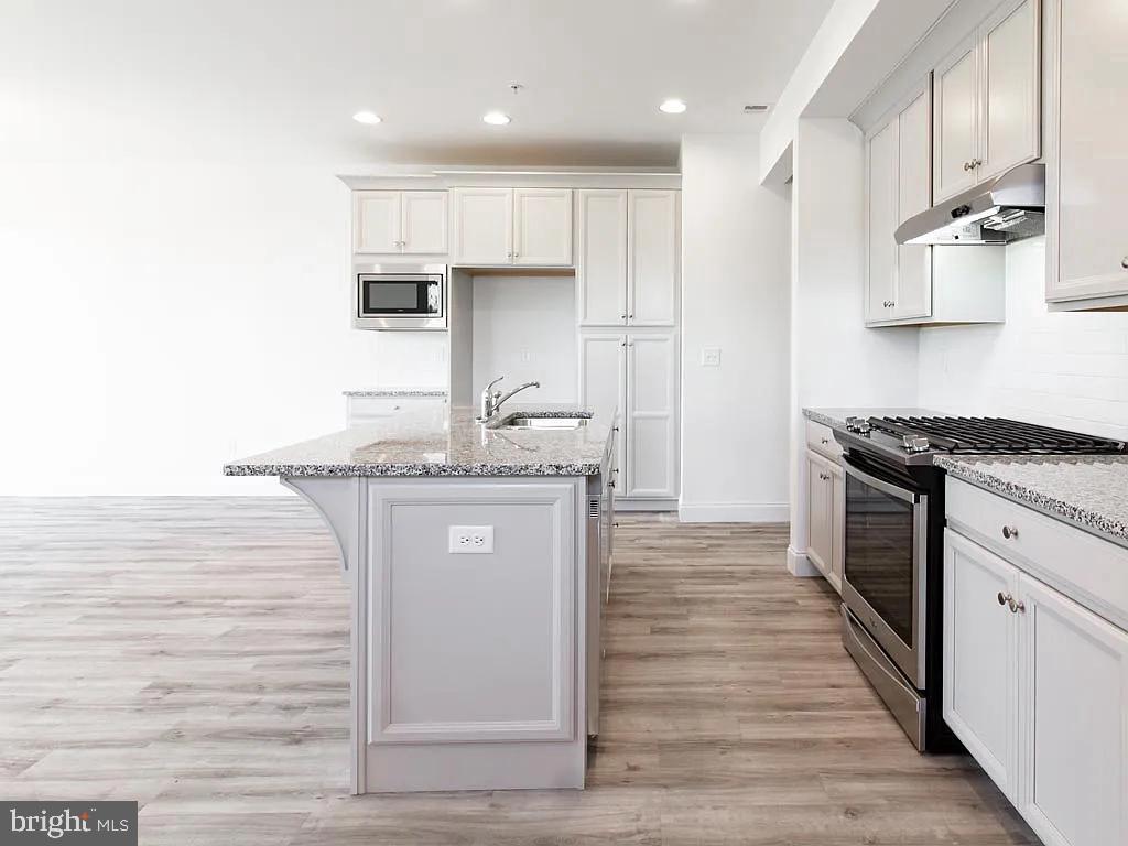 THE POINT - Residential Lease