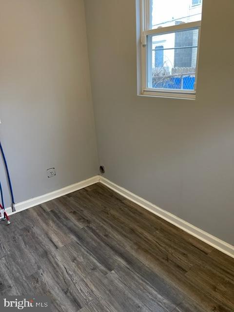 CARROLL PARK - Residential Lease