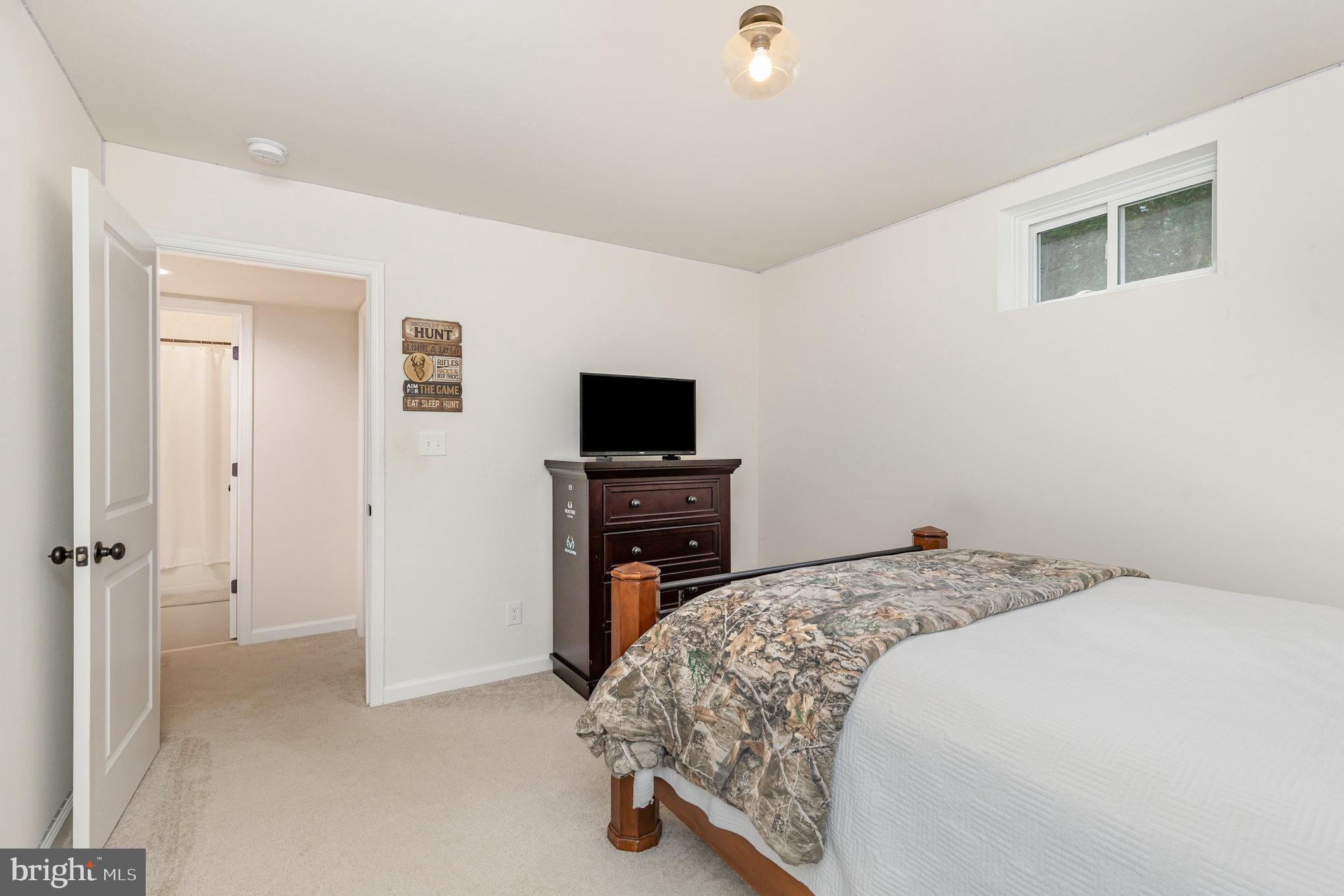 LIVINGSTON - Residential