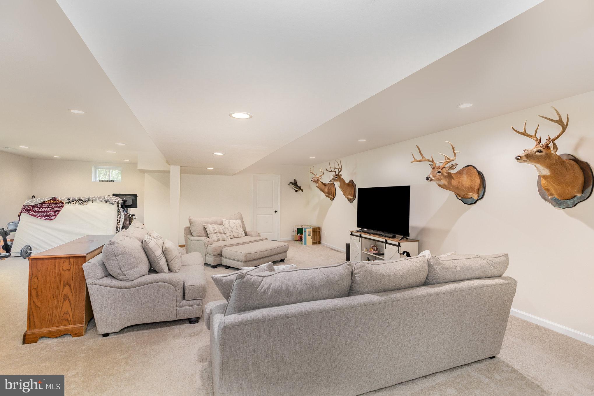 LIVINGSTON - Residential