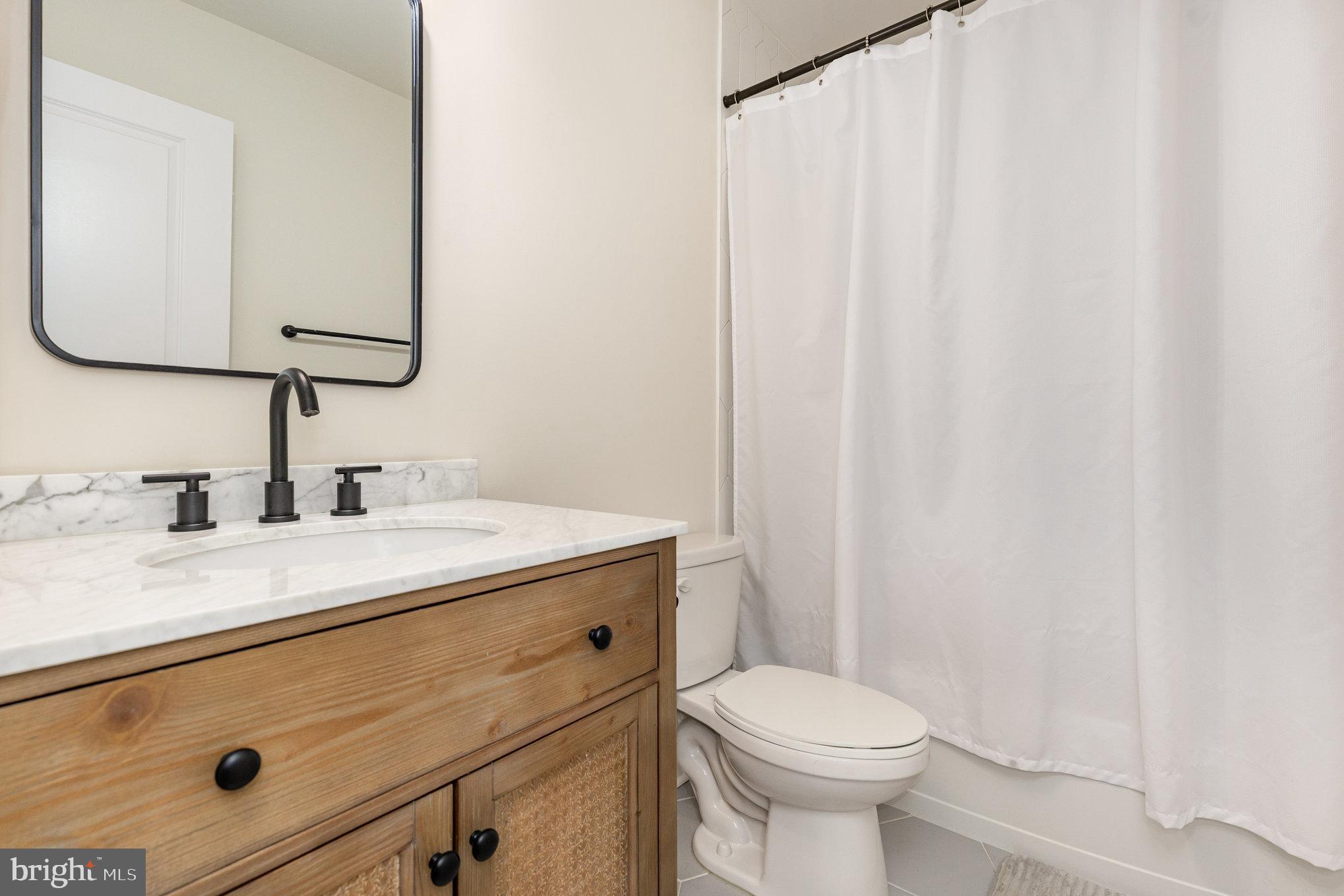 LIVINGSTON - Residential