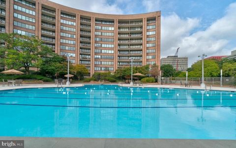 1805 CRYSTAL DRIVE 1110S ARLINGTON VA 22202