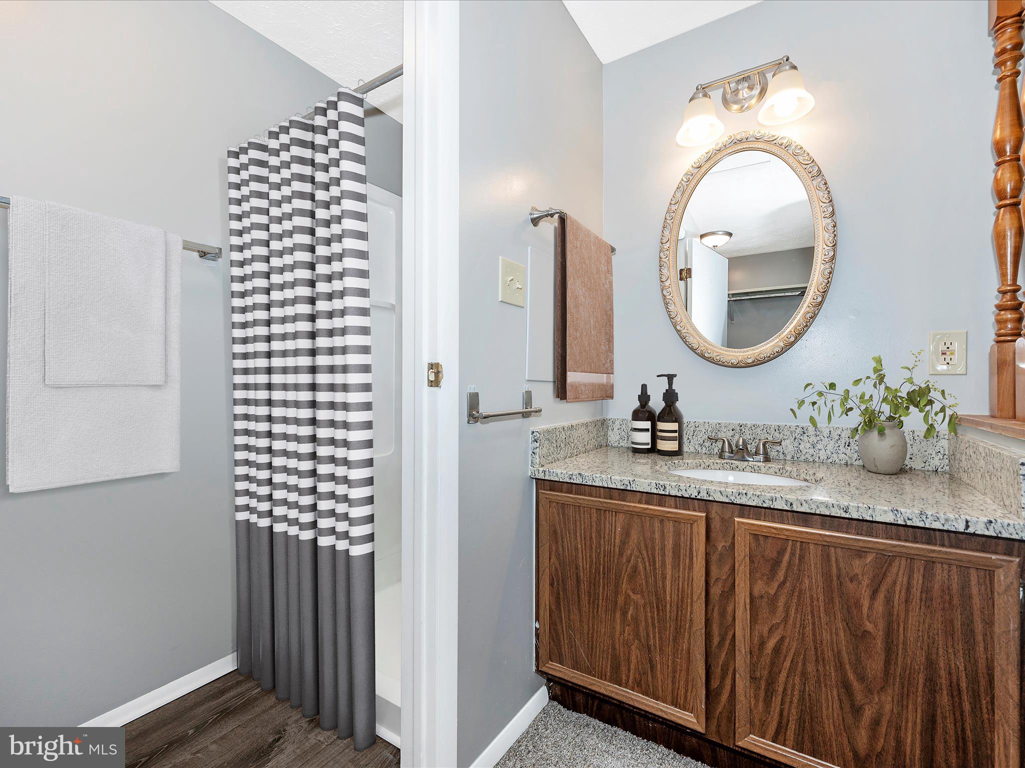 BLUNT COMMONS - Residential