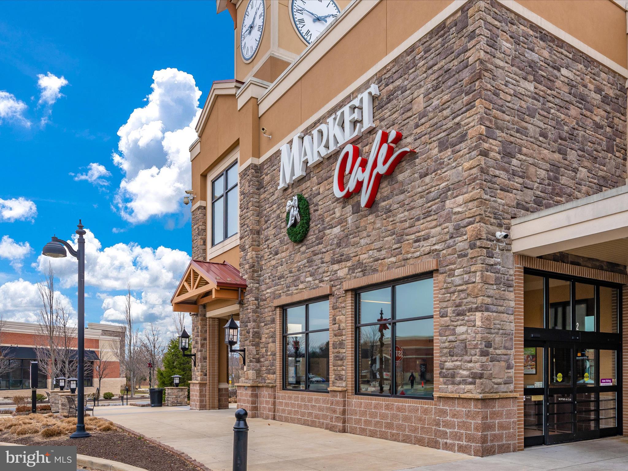 BLUNT COMMONS - Residential