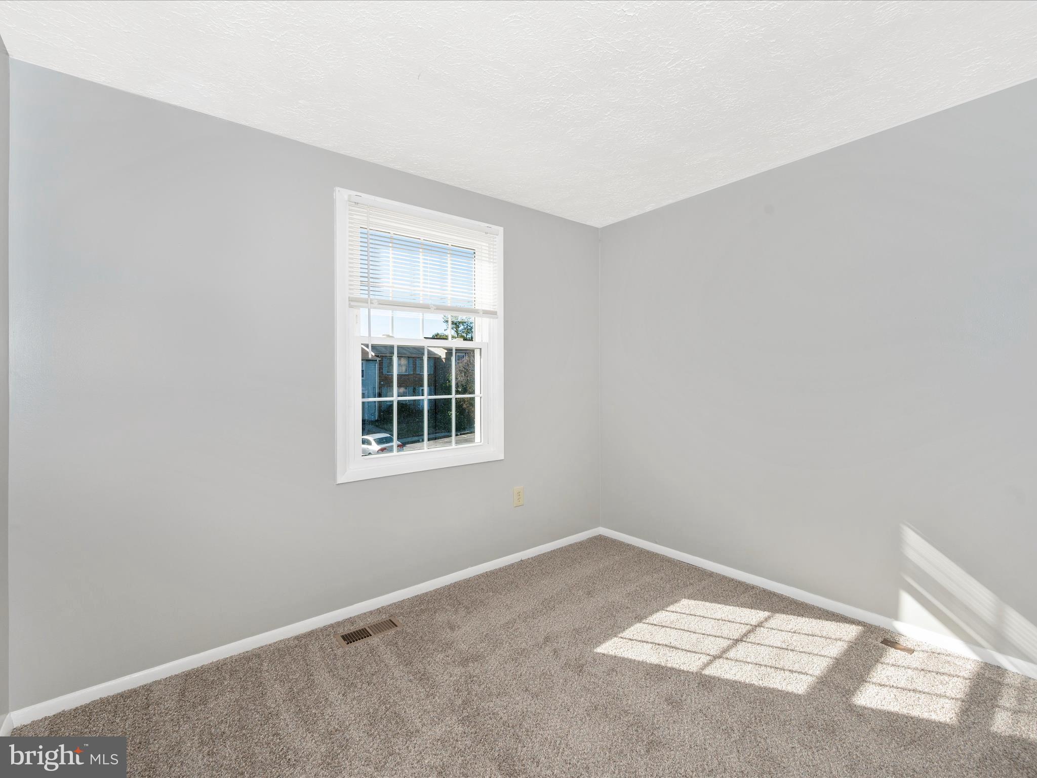 BLUNT COMMONS - Residential