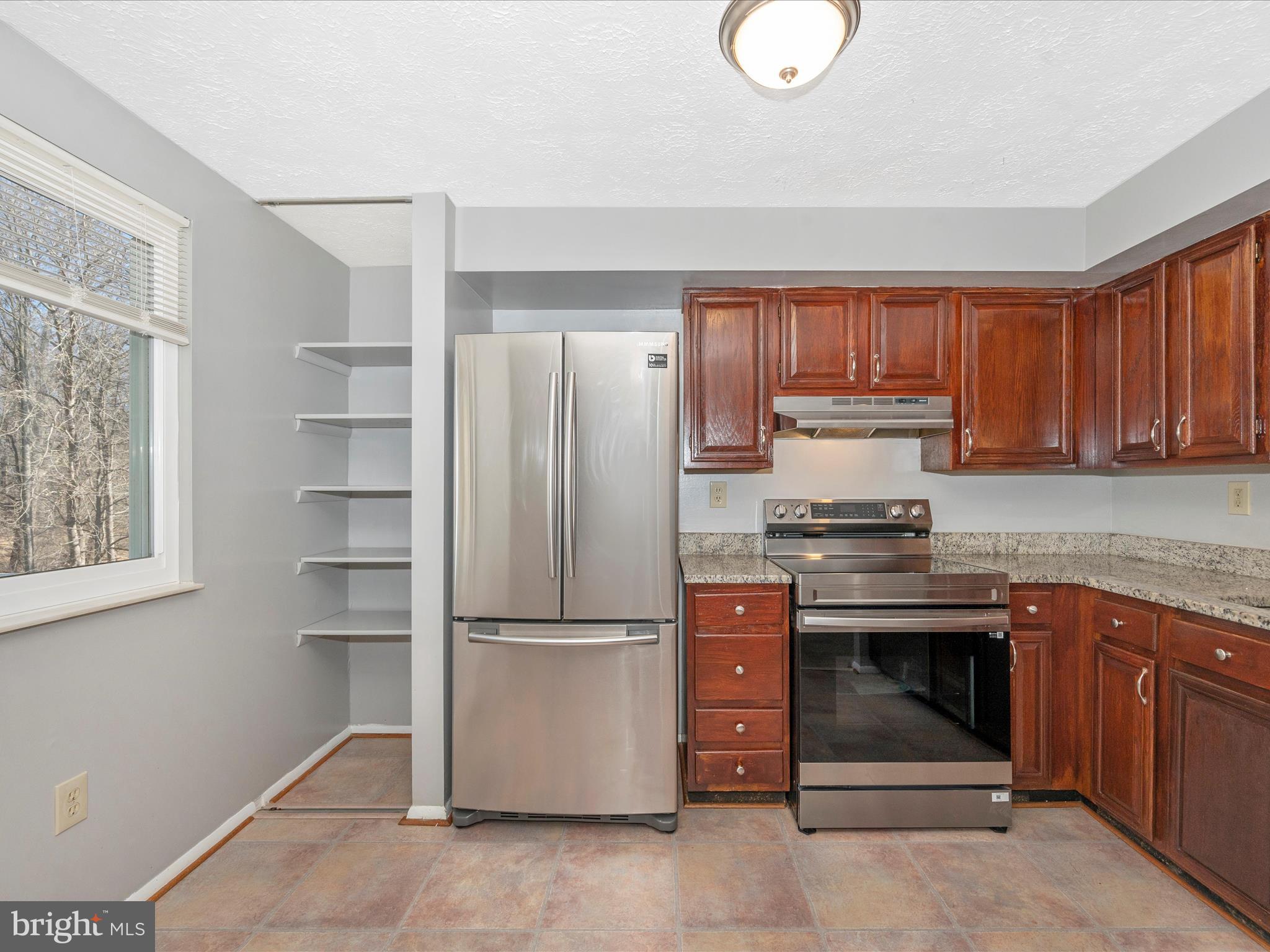 BLUNT COMMONS - Residential