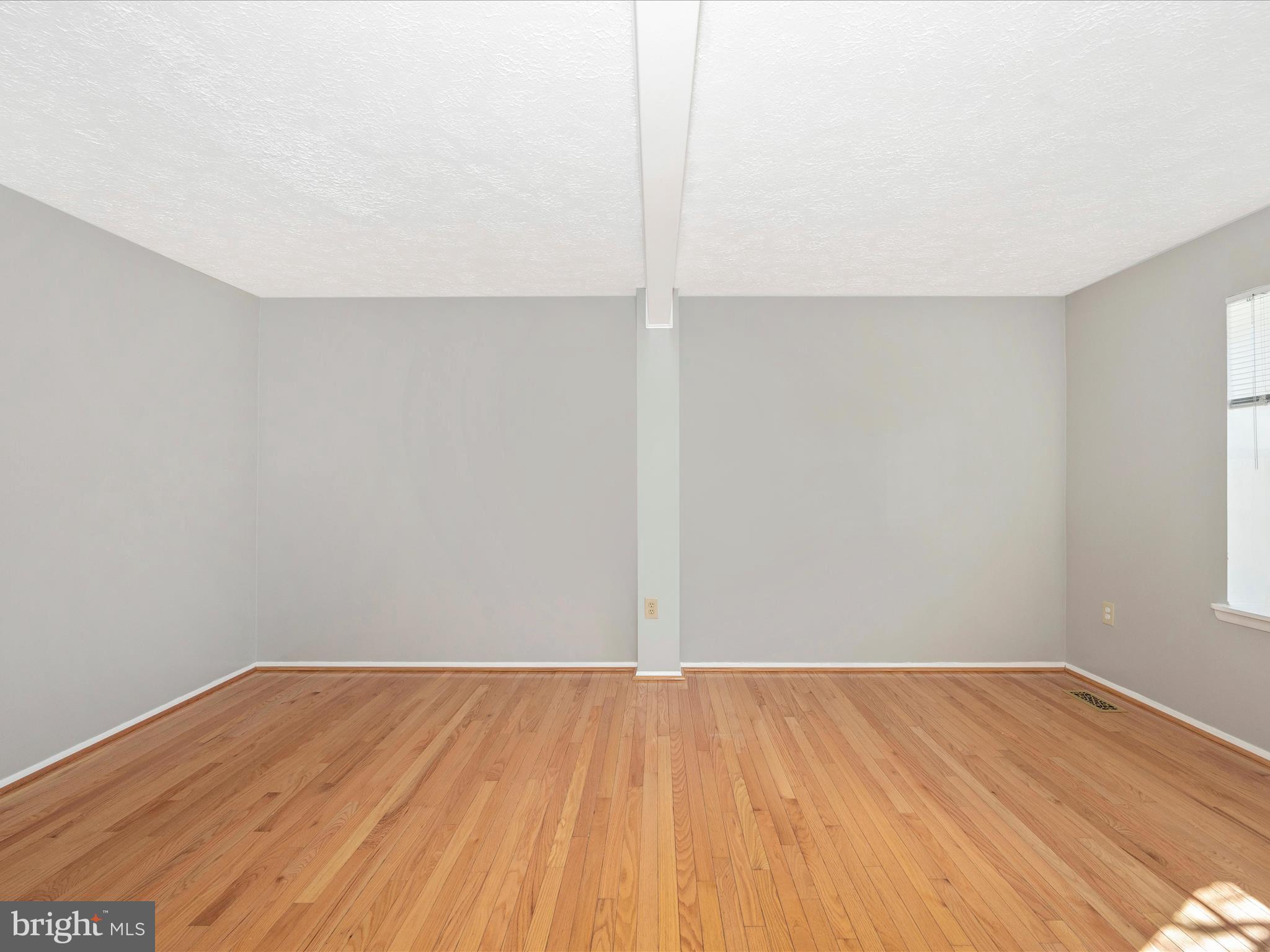 BLUNT COMMONS - Residential