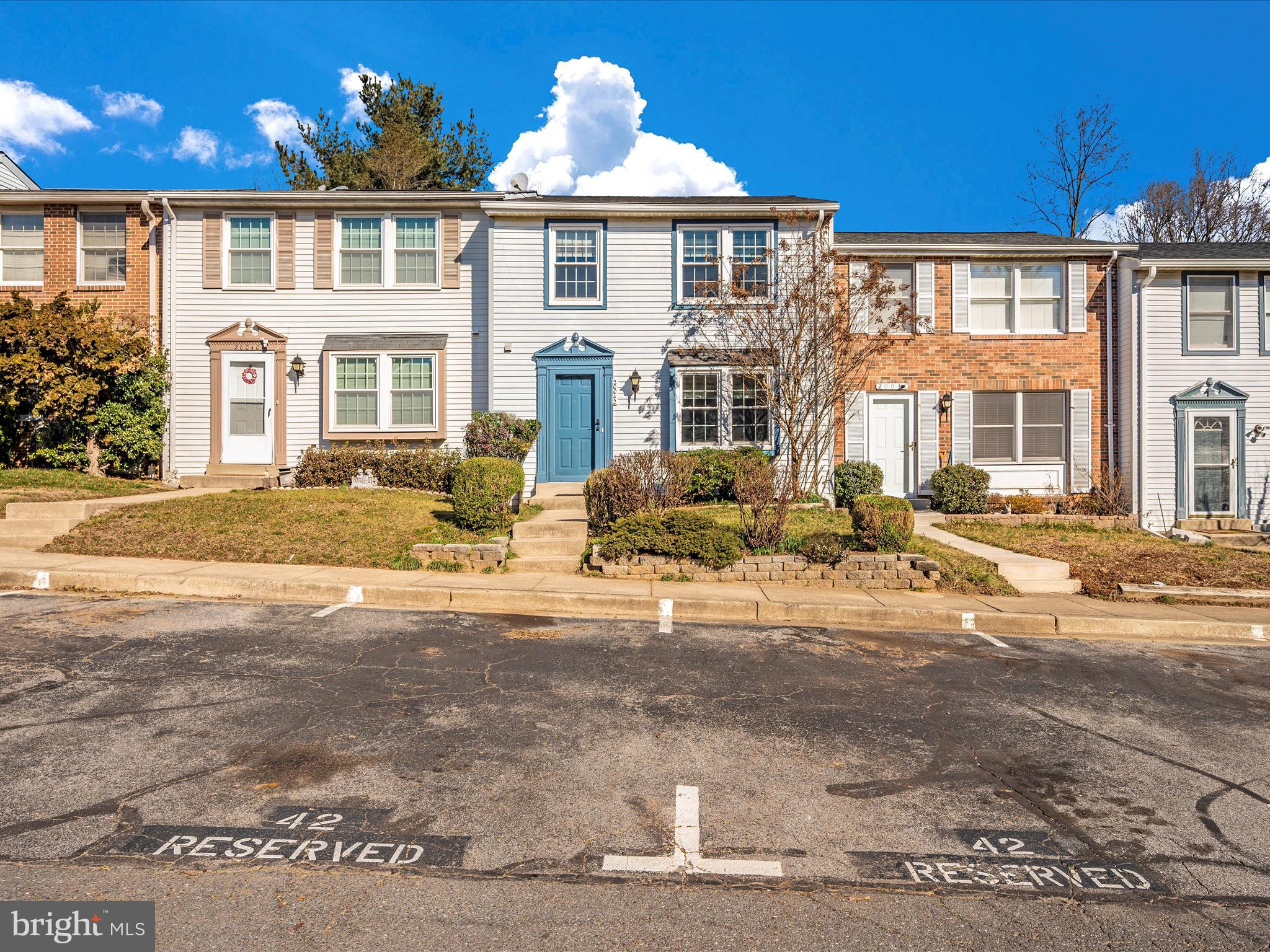 BLUNT COMMONS - Residential