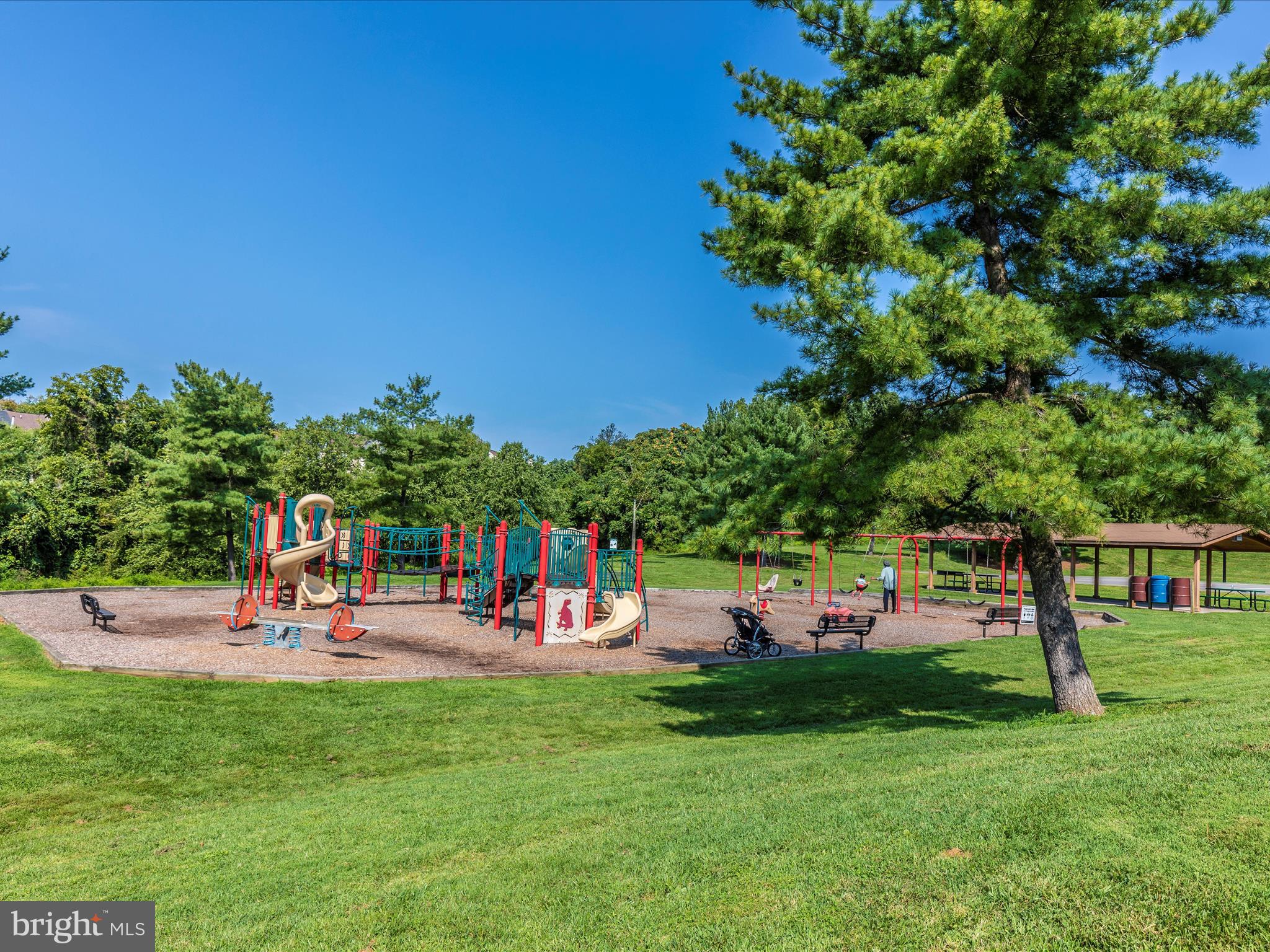 BLUNT COMMONS - Residential