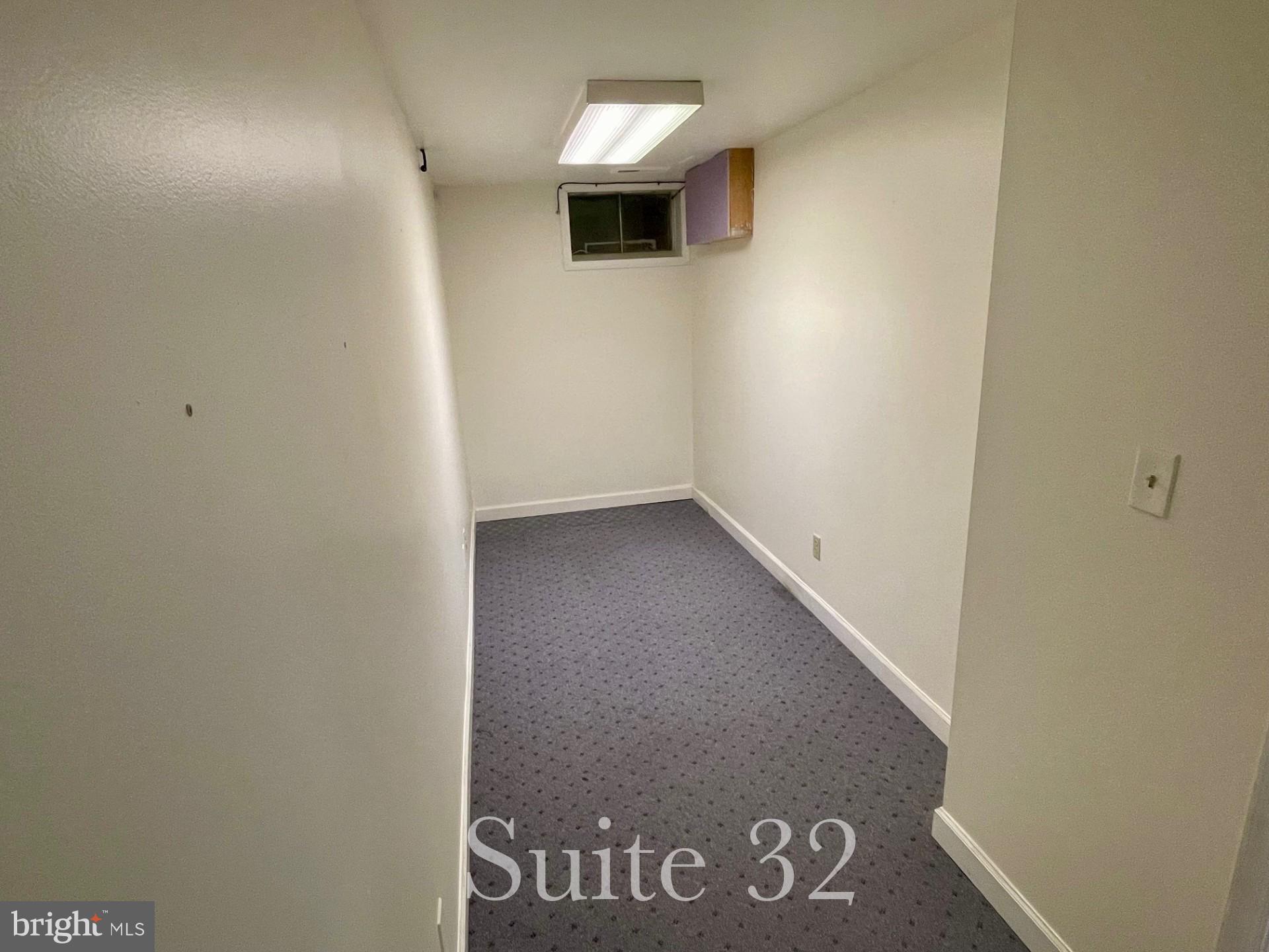 5201 W WOODMILL DRIVE 32 LOWER