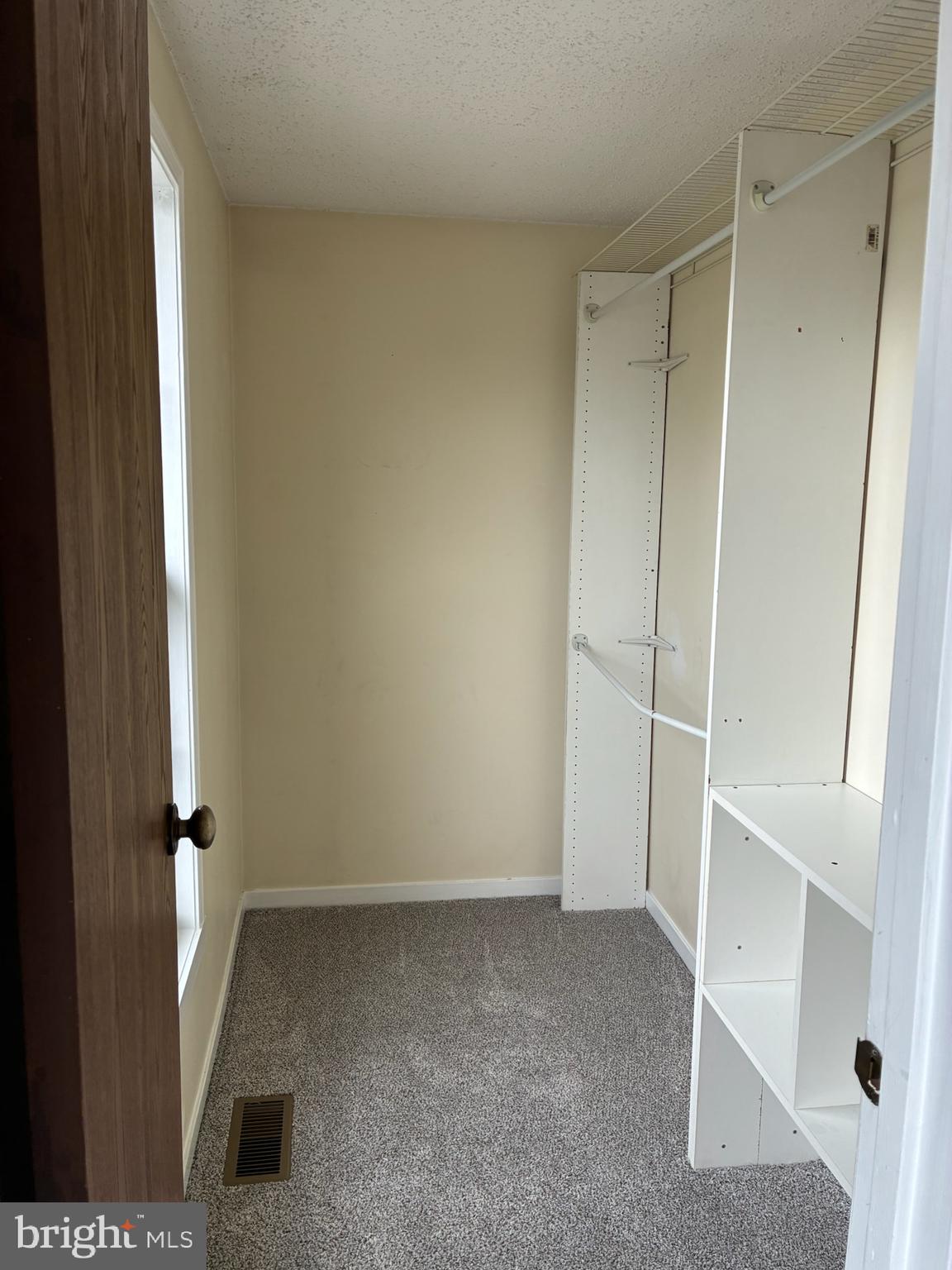 LANGLEY EAST - Residential Lease