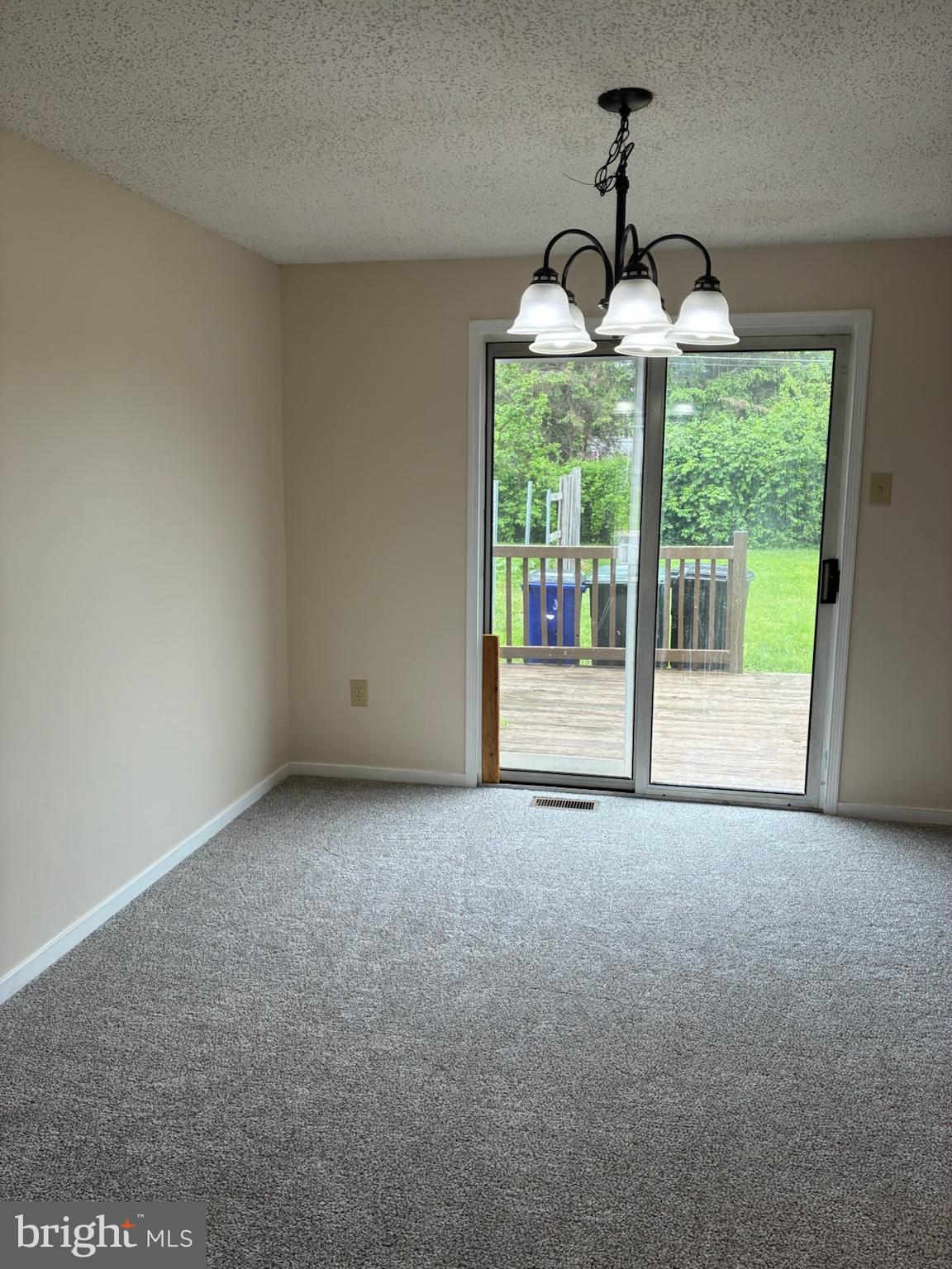 LANGLEY EAST - Residential Lease