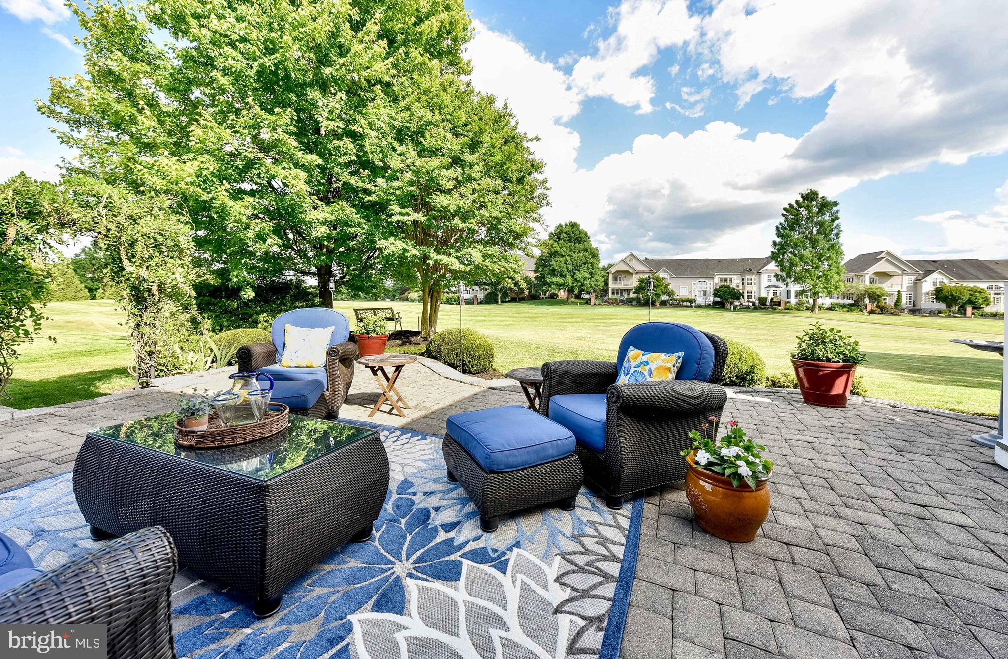 RIVER CREEK - Residential