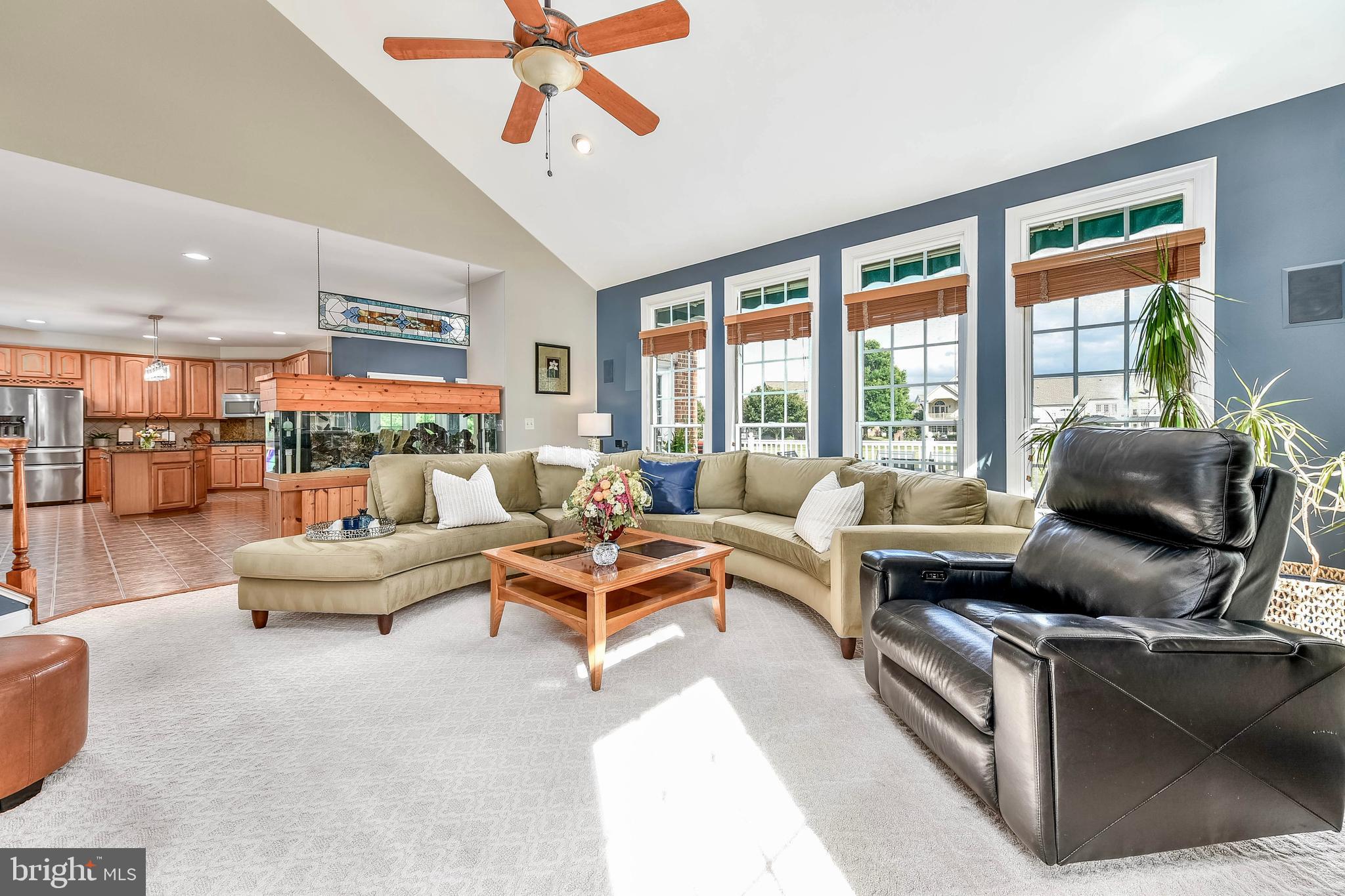 RIVER CREEK - Residential