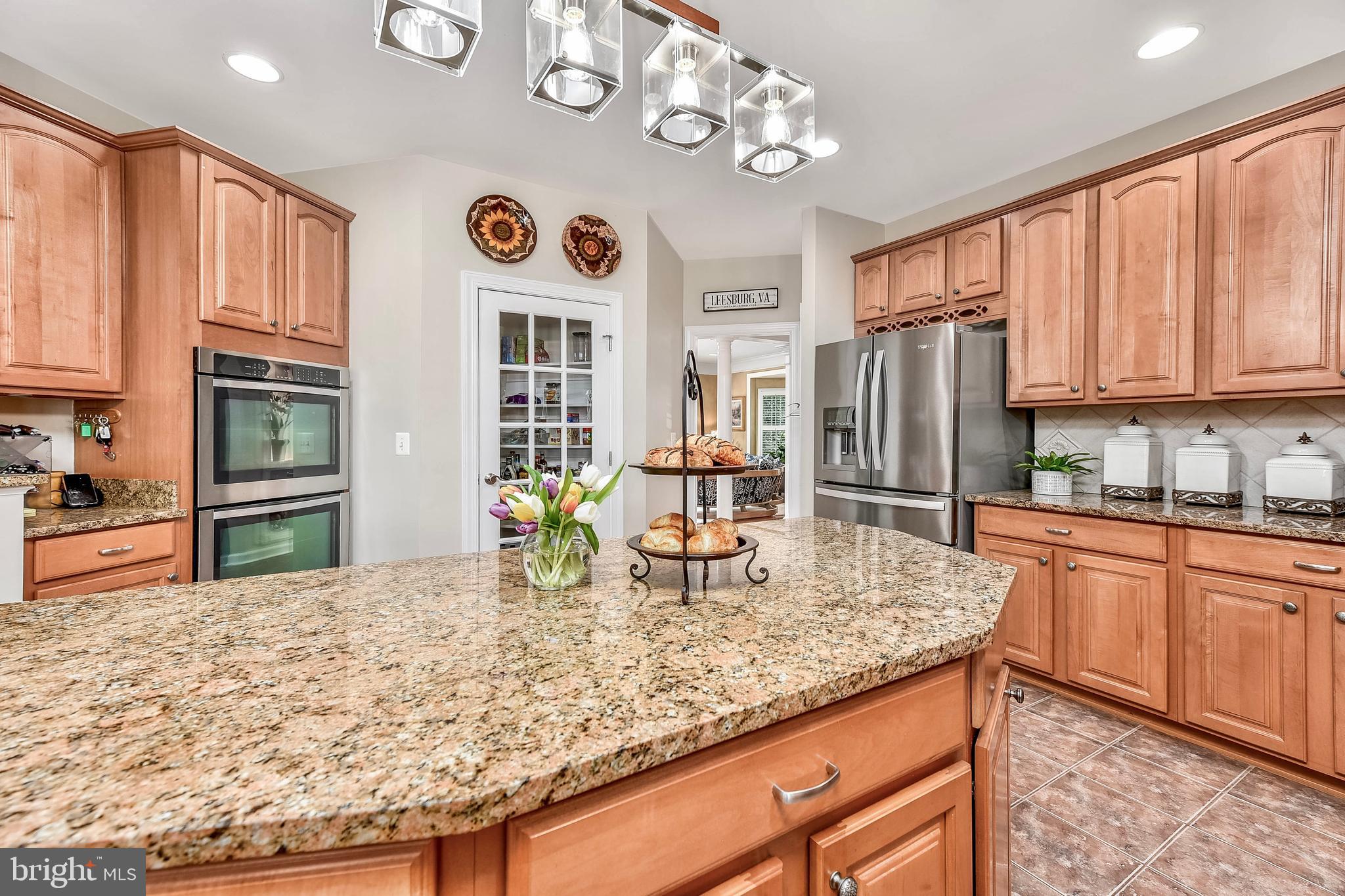 RIVER CREEK - Residential