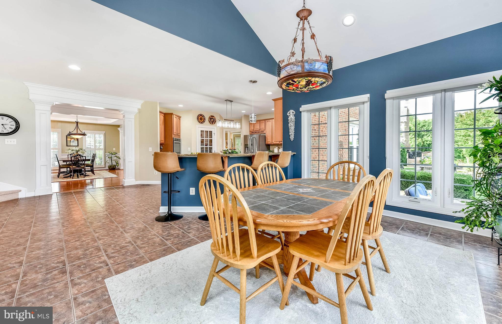 RIVER CREEK - Residential