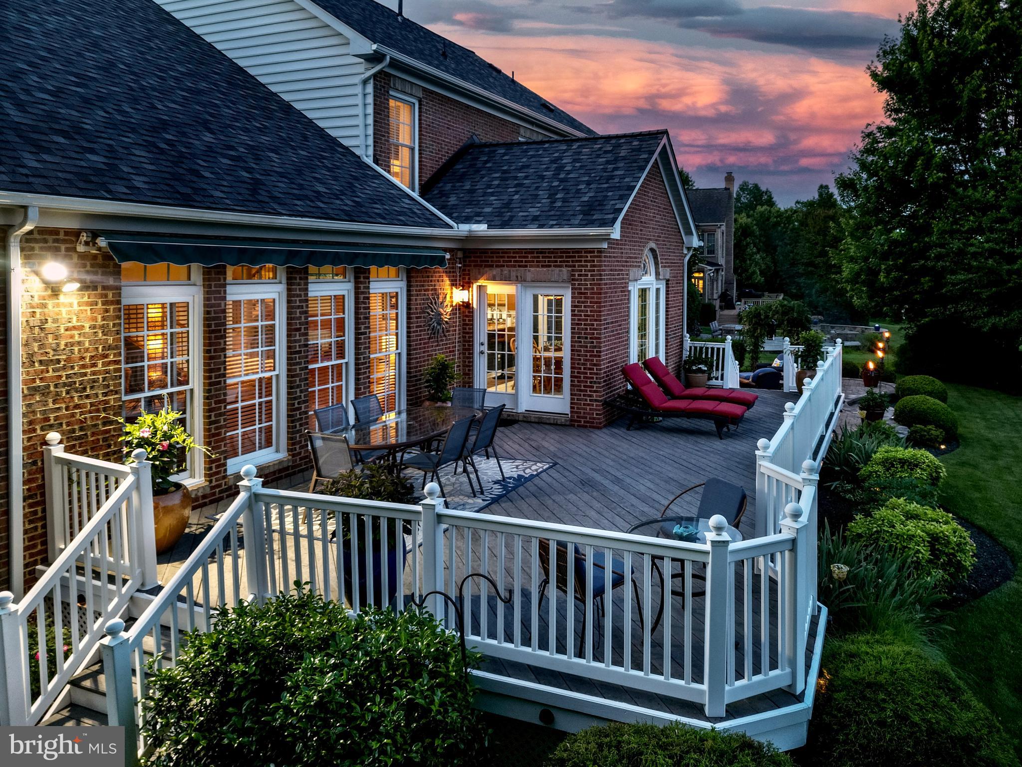 RIVER CREEK - Residential