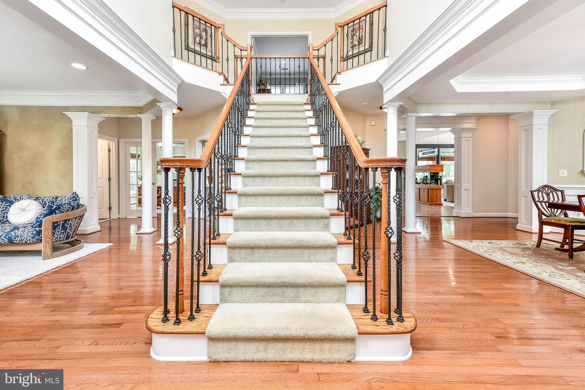 RIVER CREEK - Residential