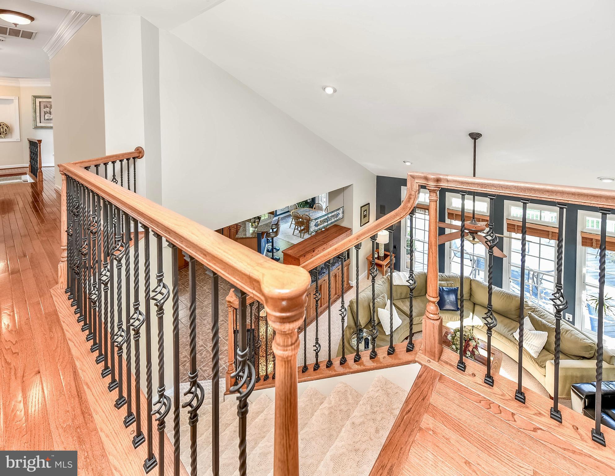 RIVER CREEK - Residential